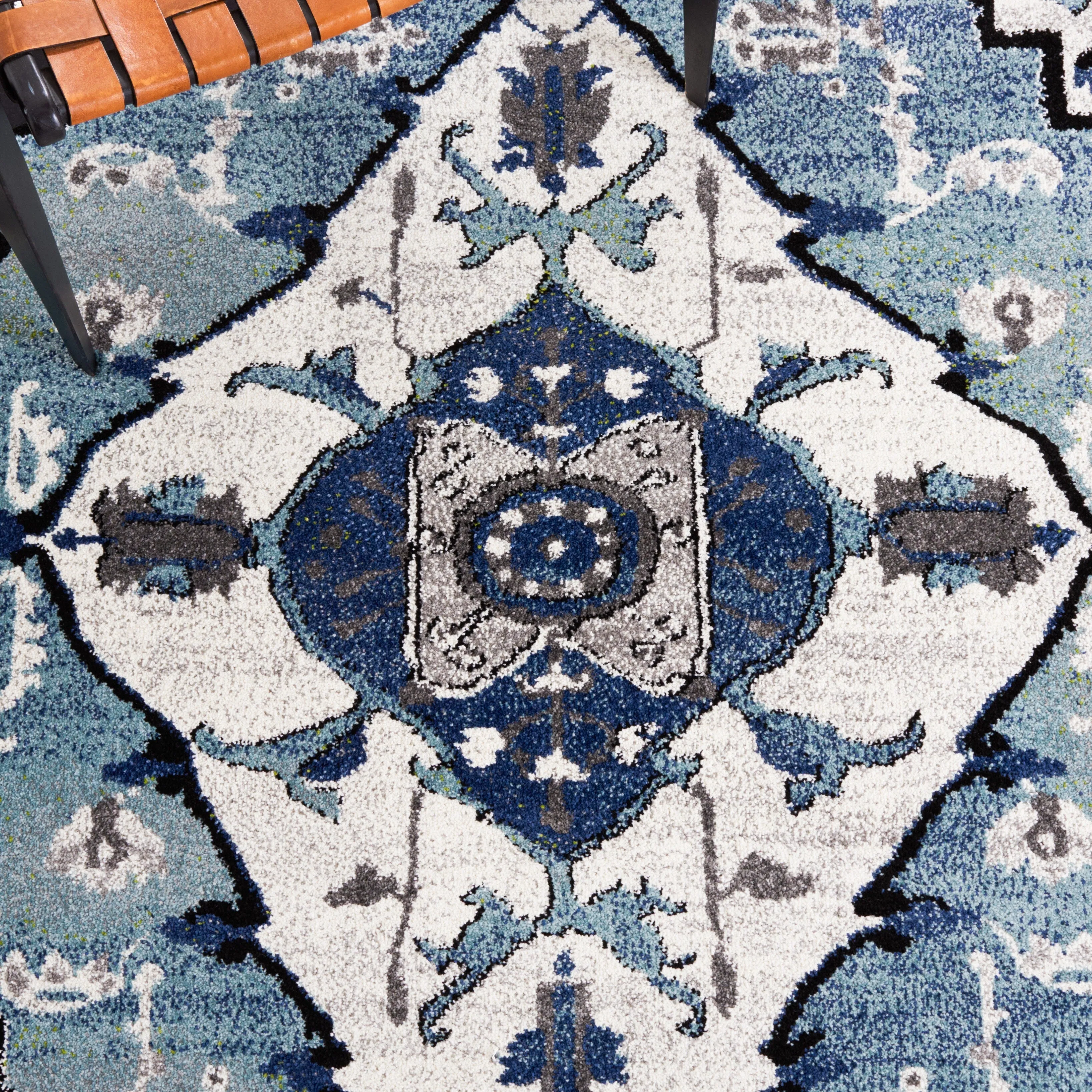 SAFAVIEH Vintage Hamadan Polly Rug