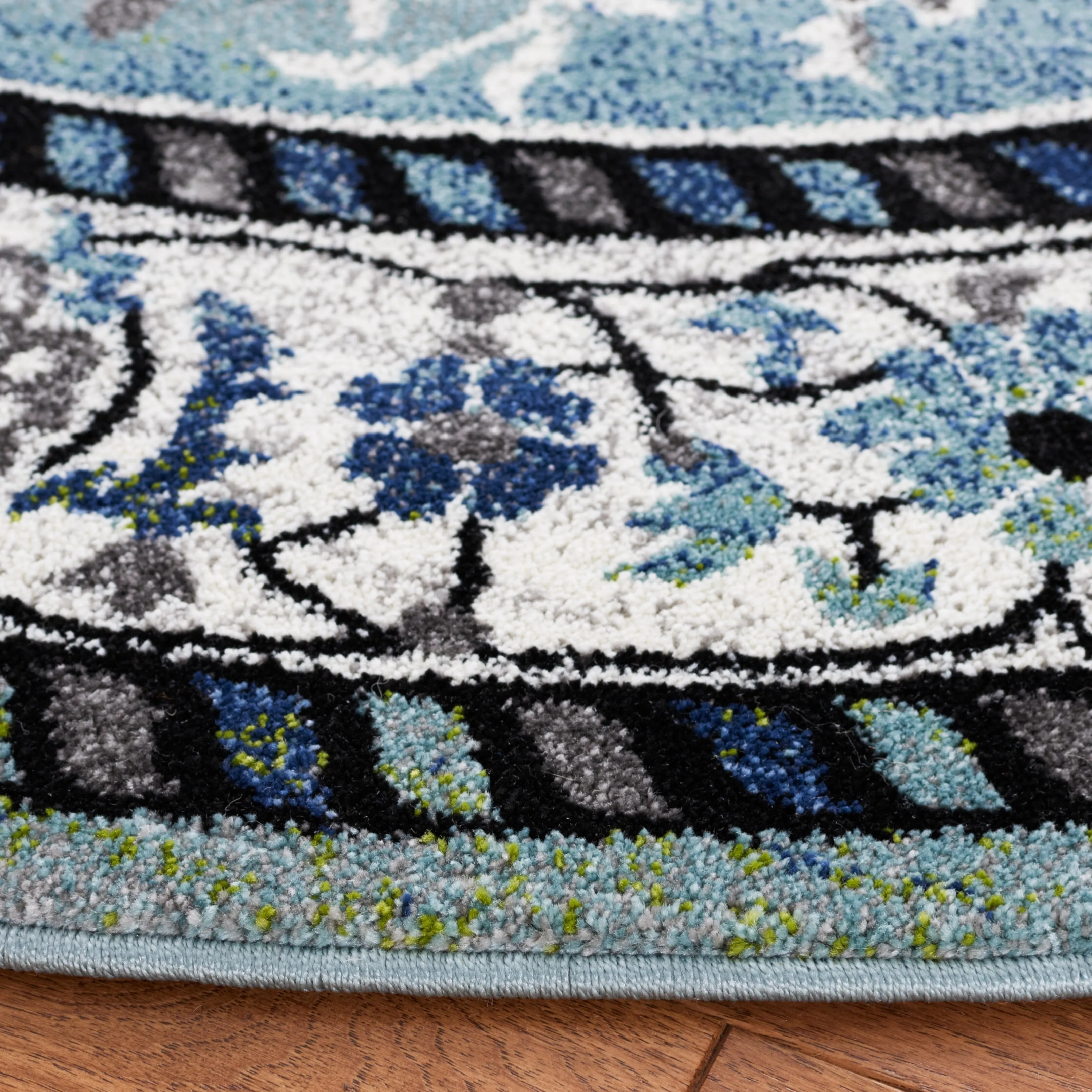 SAFAVIEH Vintage Hamadan Polly Rug
