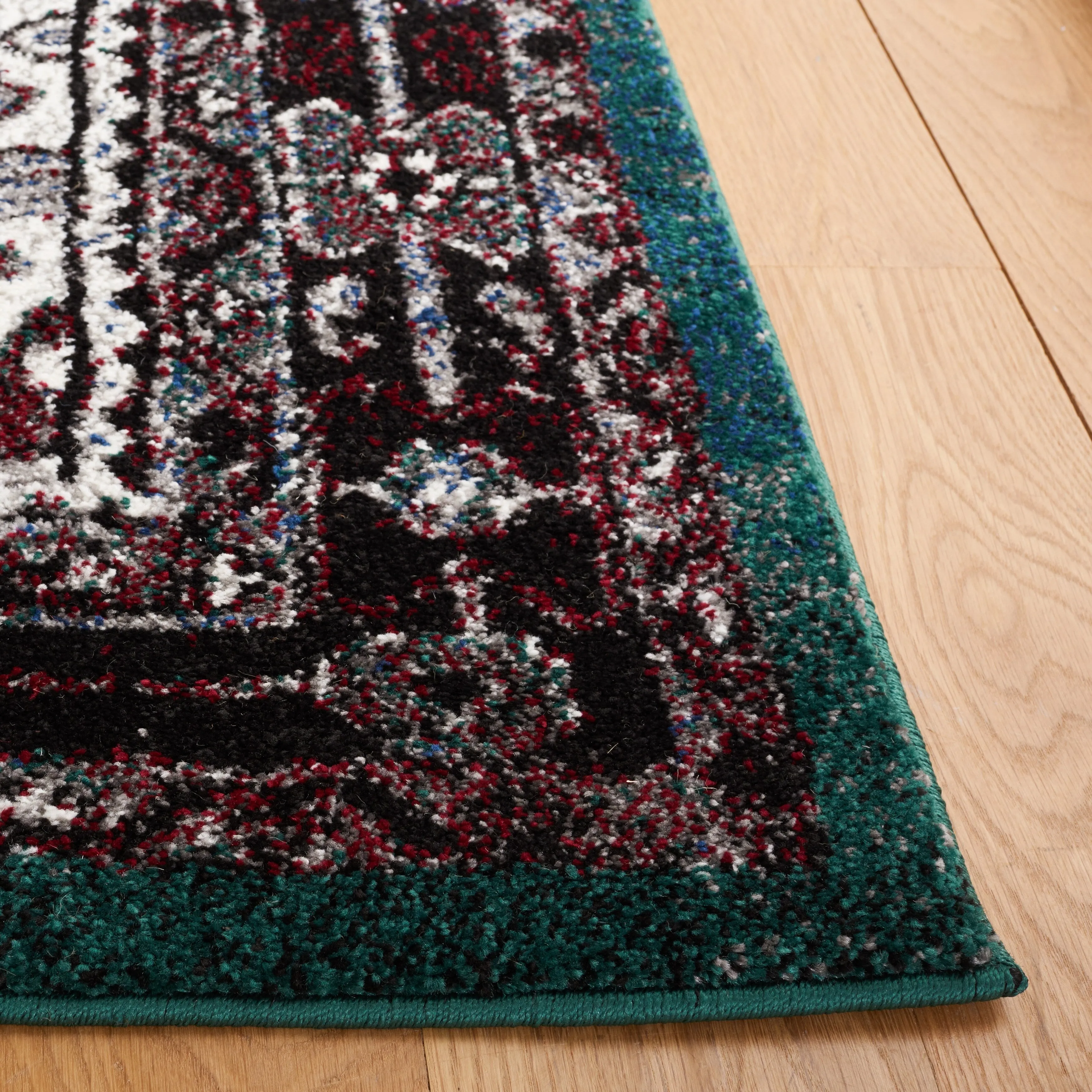 SAFAVIEH Vintage Hamadan Sandina Traditional Oriental Rug