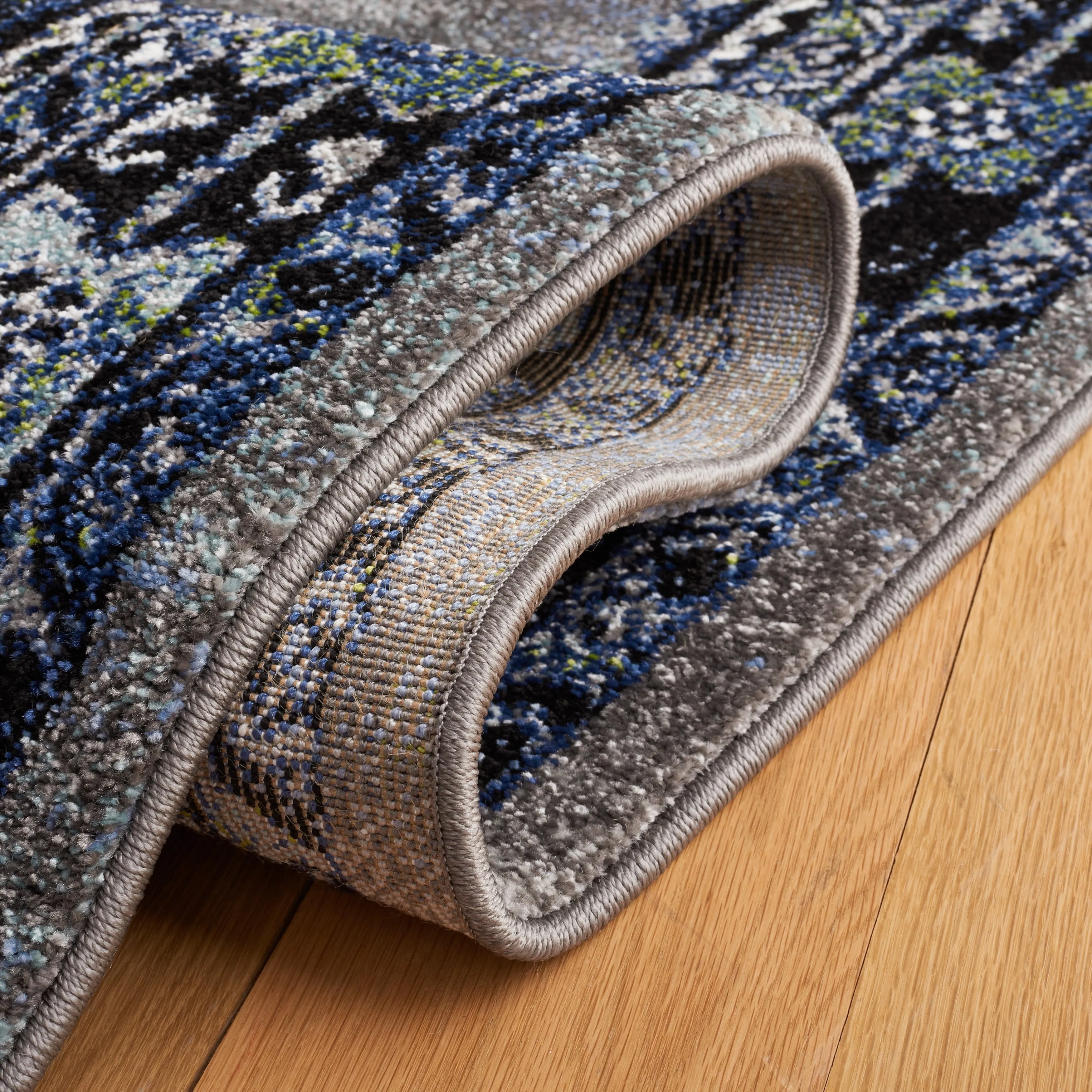 SAFAVIEH Vintage Hamadan Sandina Traditional Oriental Rug