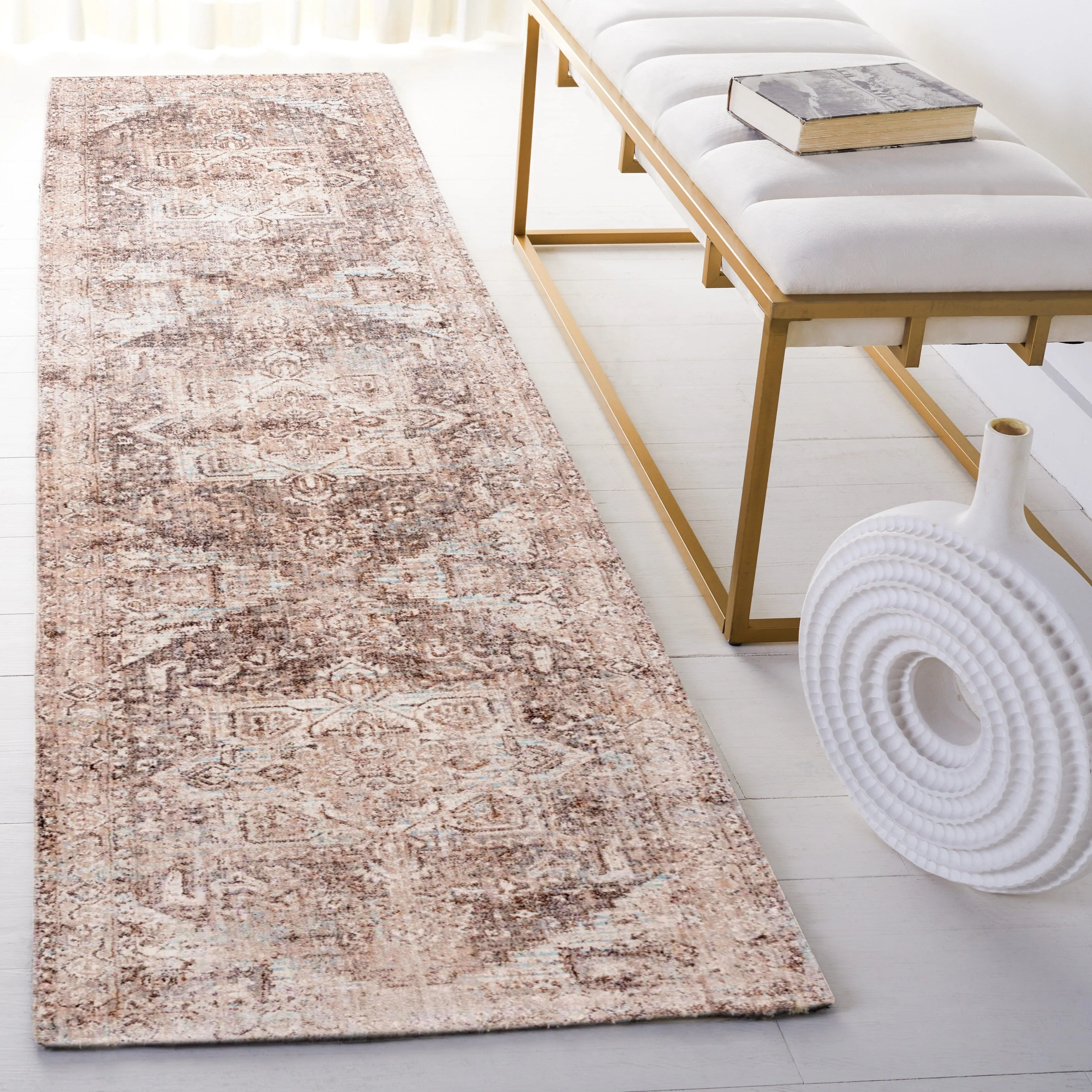 SAFAVIEH Vintage Persian Gertrude Oriental Medallion Rug