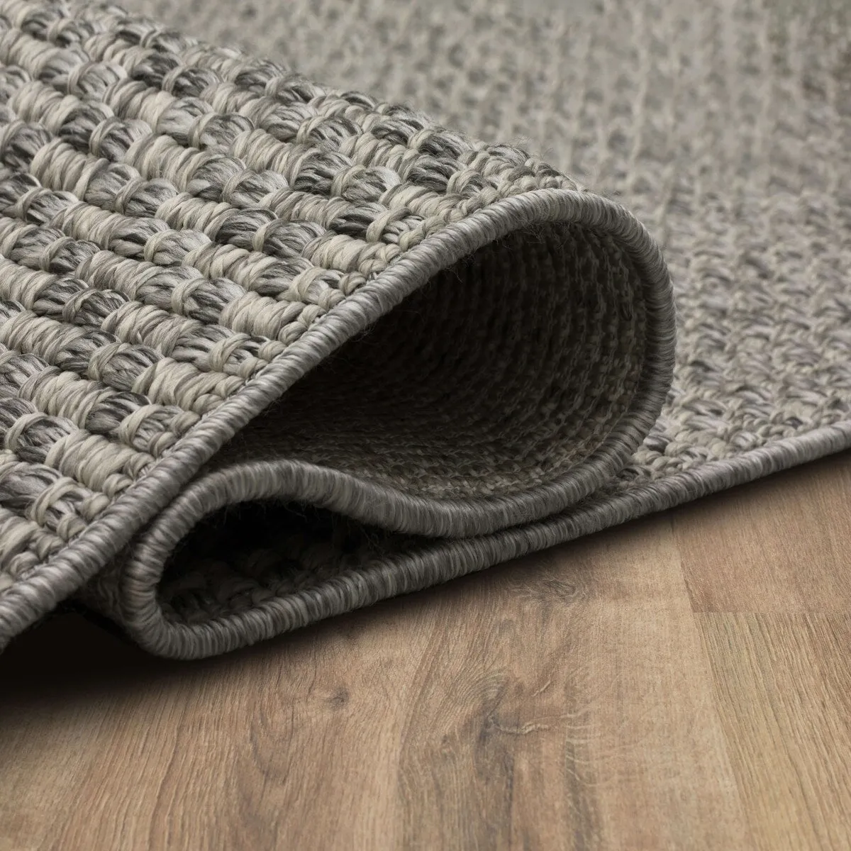 Salt Life Lanai Indoor Outdoor Woven Area Rug by Karastan