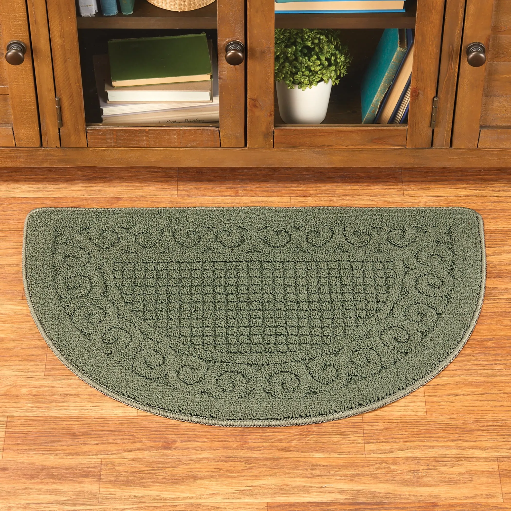 Scroll Border Berber Tufted Skid-Resistant Accent Slice Rug
