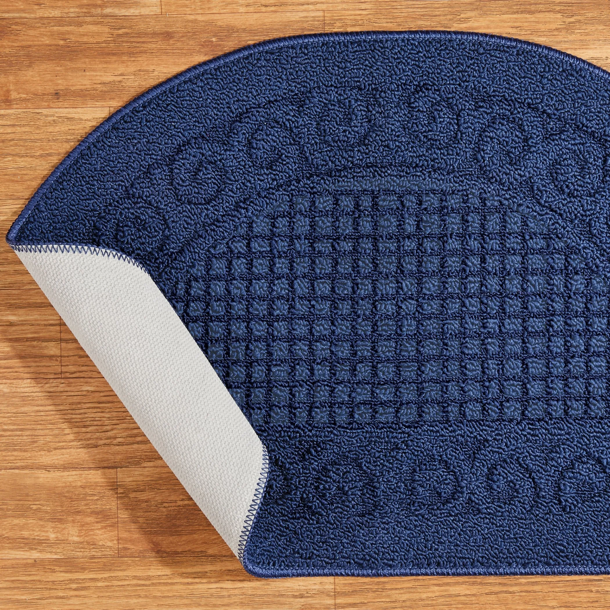 Scroll Border Berber Tufted Skid-Resistant Accent Slice Rug