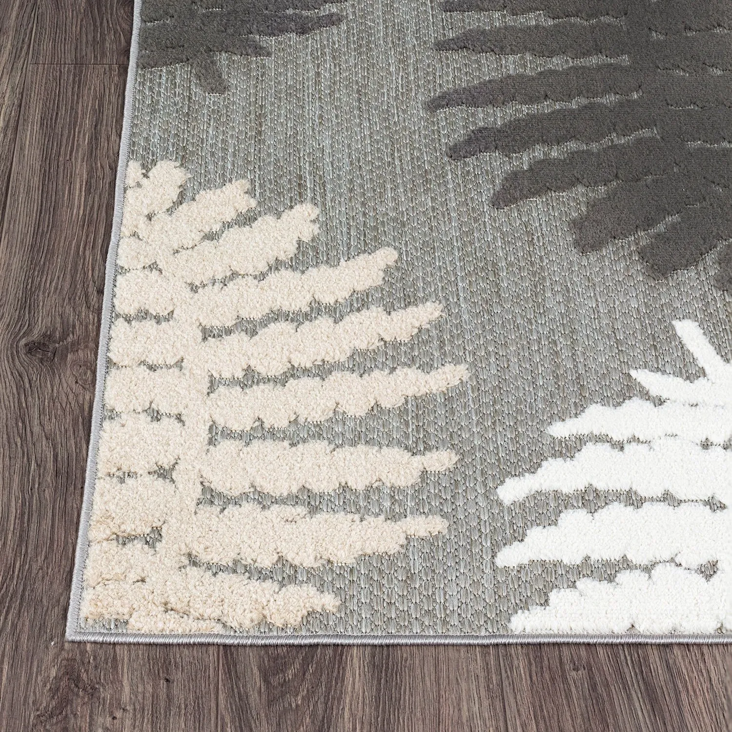 Seville Floral Leaves Indoor/Outdoor Area Rug