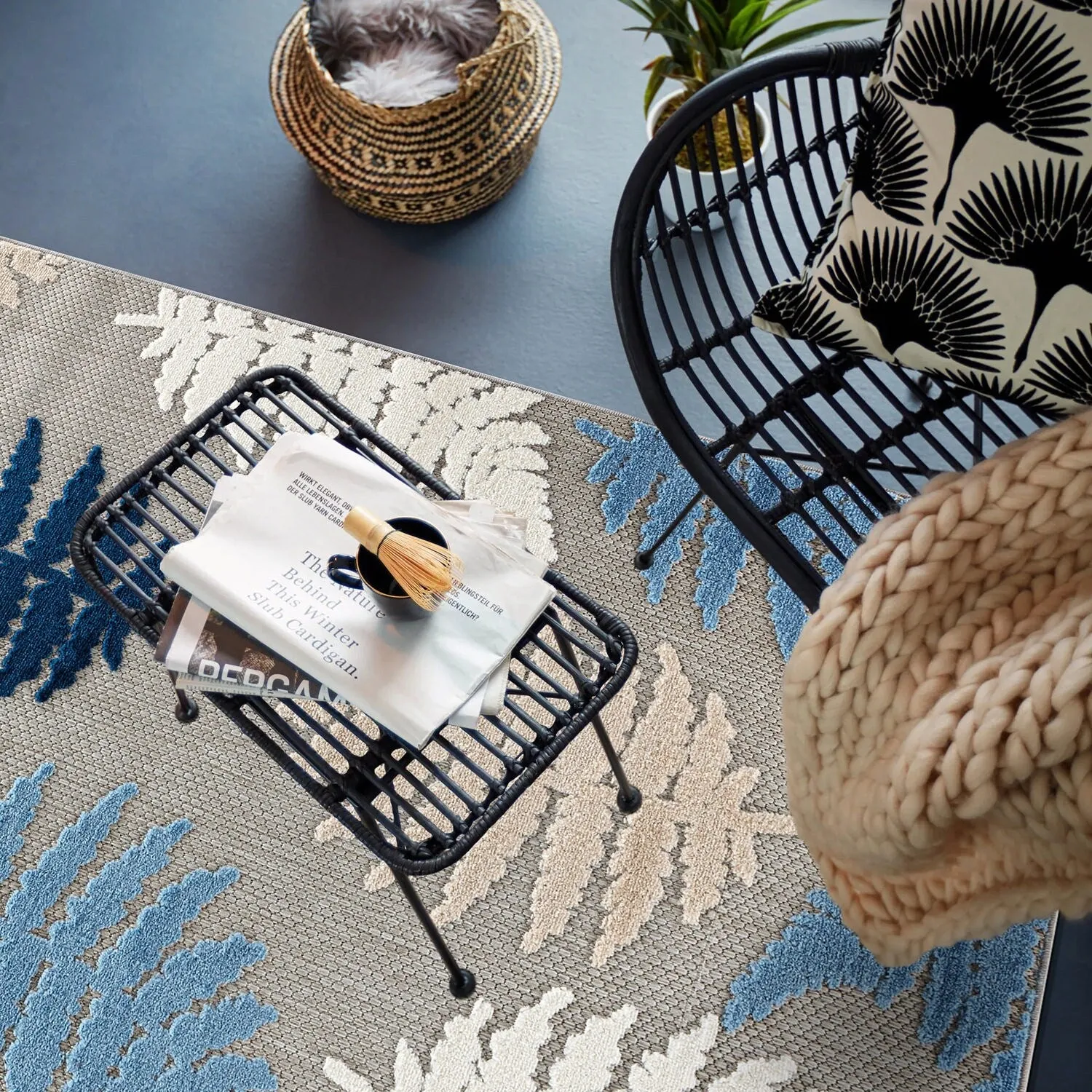 Seville Floral Leaves Indoor/Outdoor Area Rug