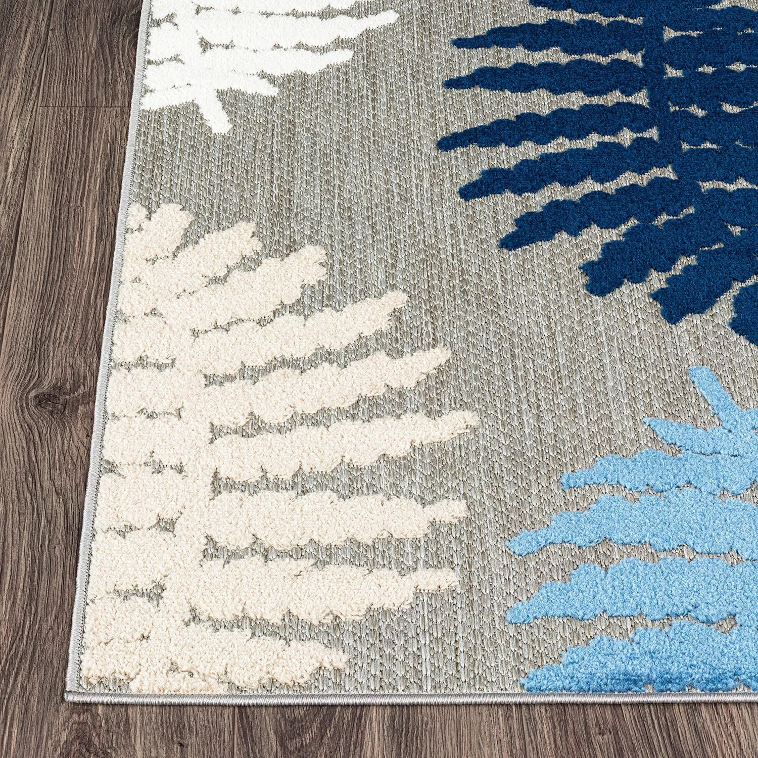 Seville Floral Leaves Indoor/Outdoor Area Rug