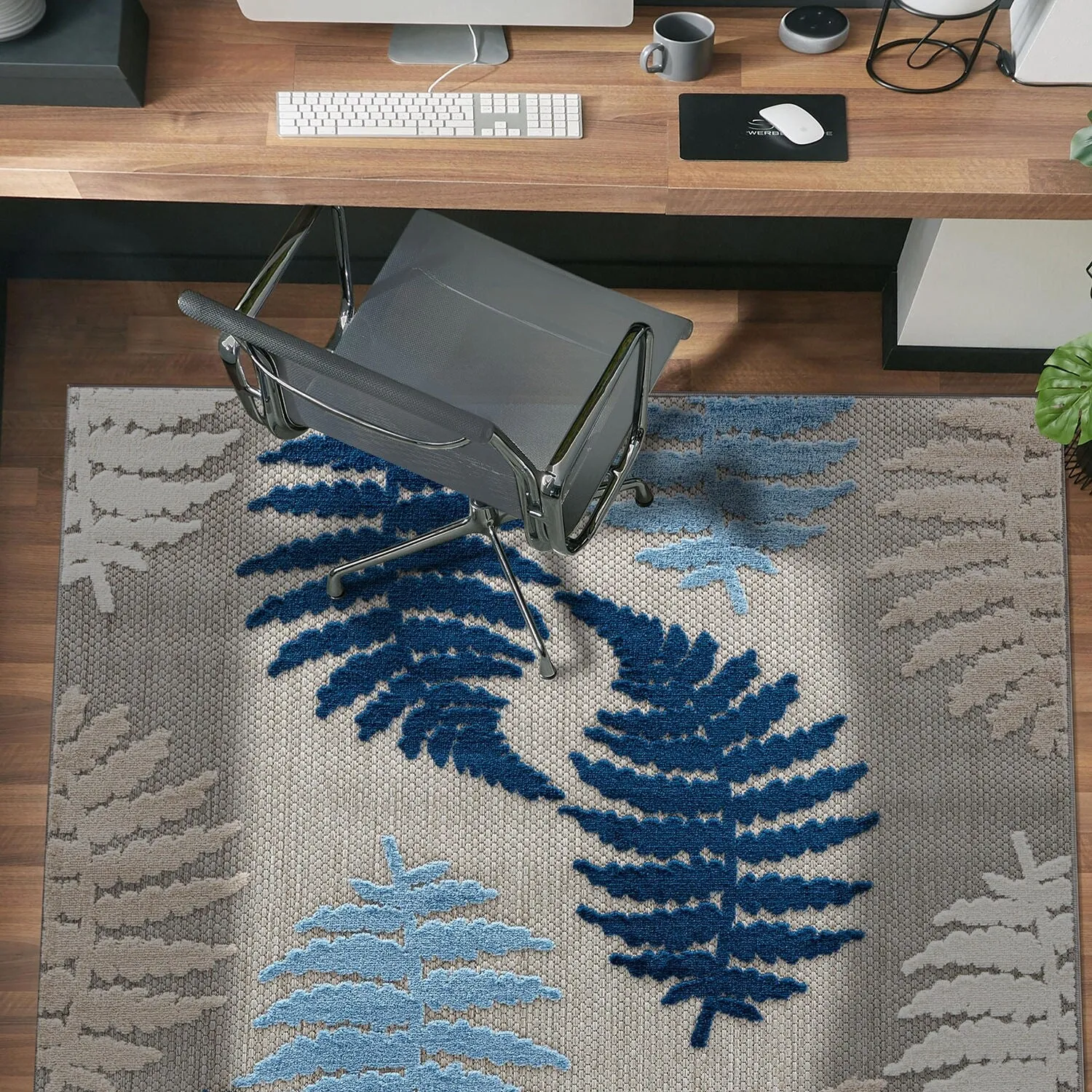 Seville Floral Leaves Indoor/Outdoor Area Rug