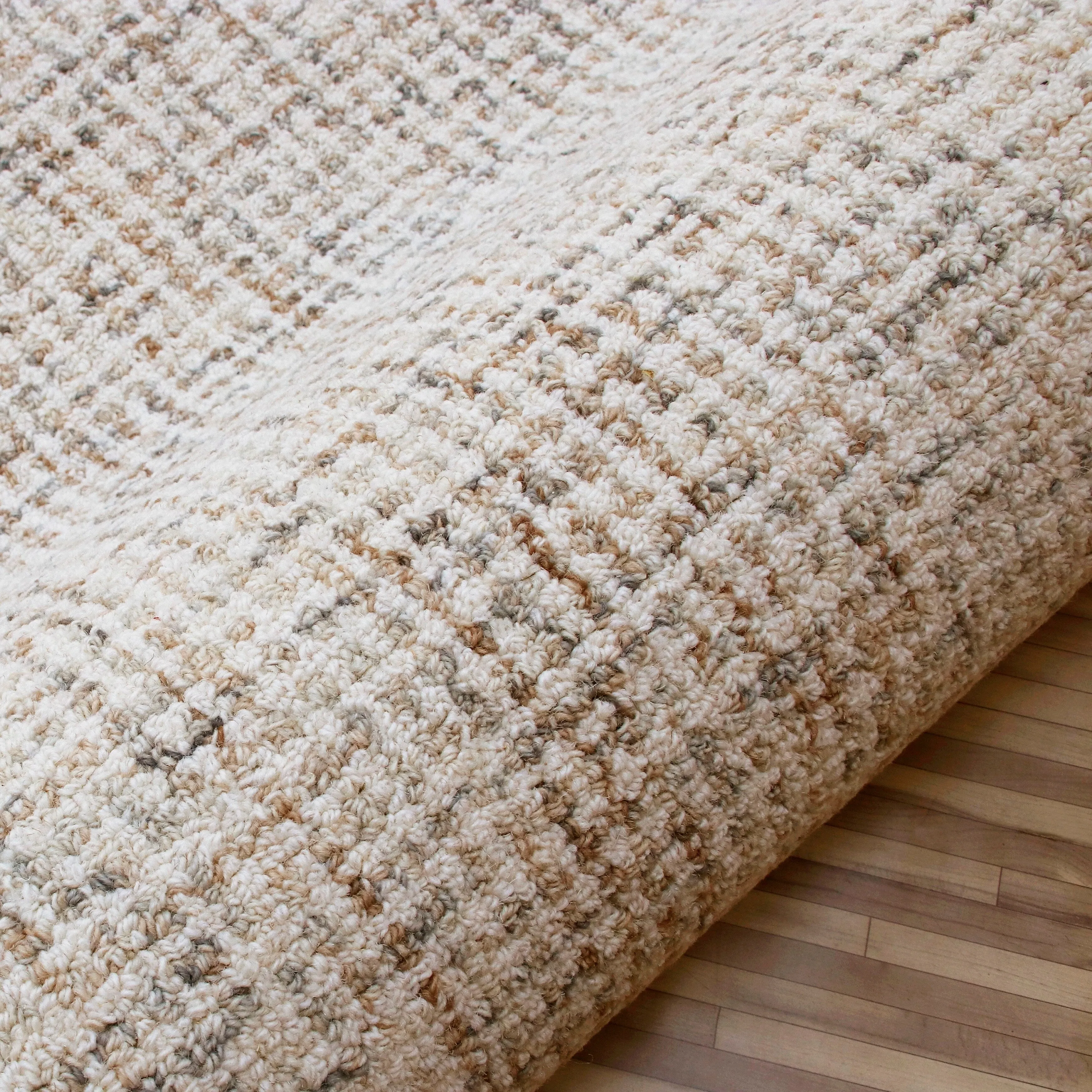 Sevita Hand-Tufted Checkered Geometric Wool Blend Indoor Area Rug