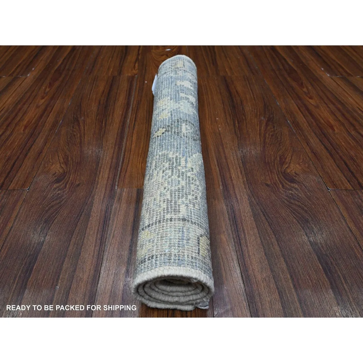 Shahbanu Rugs Oxford Gray Hand Knotted Wool Weft Afghan Oushak Veggie Dyes with Village Motifs All Over Design Mat Rug (2'x3'1)