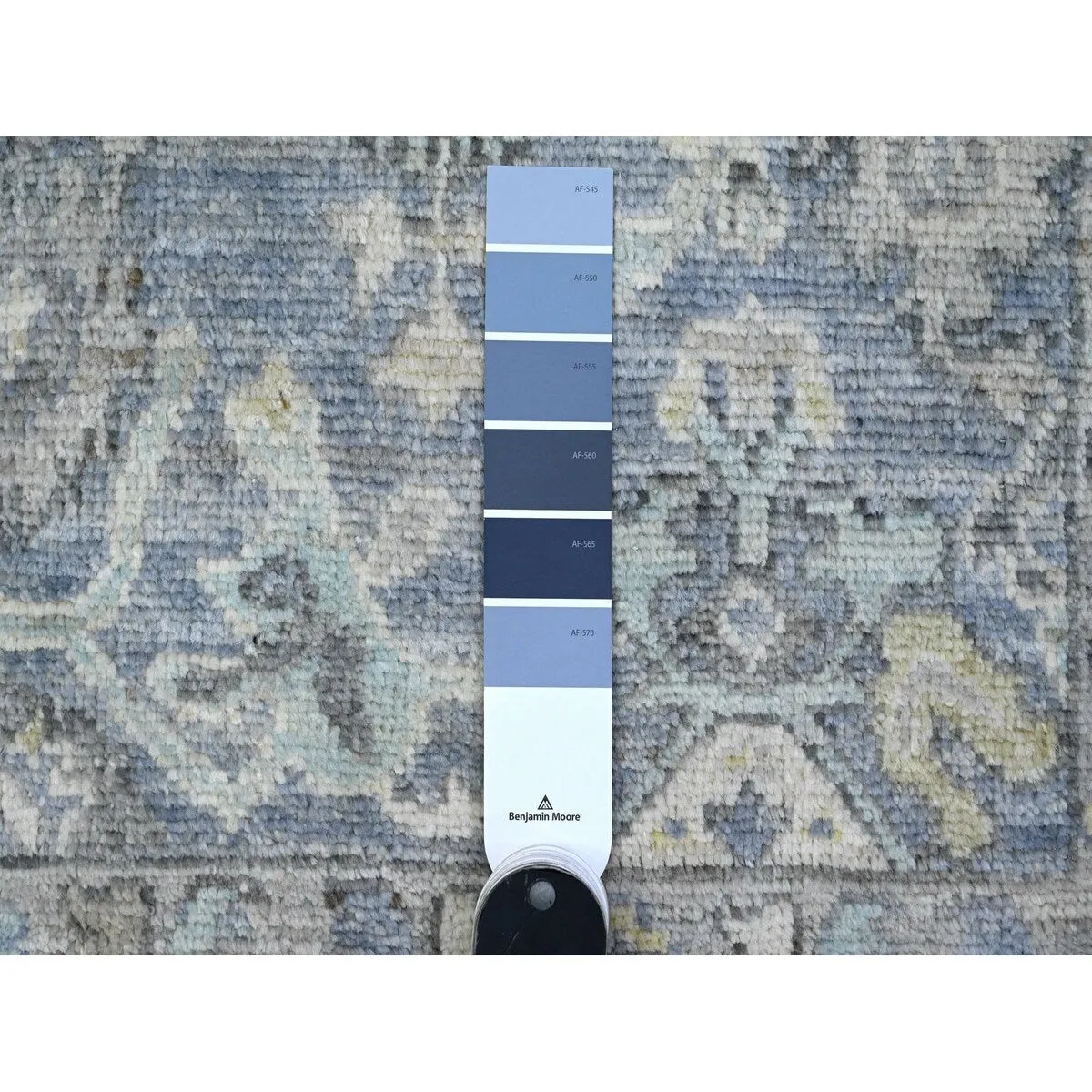 Shahbanu Rugs Oxford Gray Hand Knotted Wool Weft Afghan Oushak Veggie Dyes with Village Motifs All Over Design Mat Rug (2'x3'1)