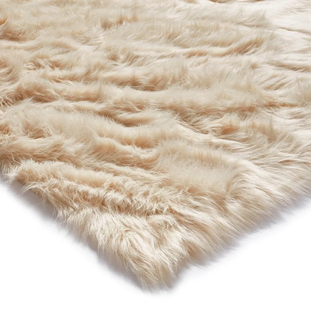 Strick & Bolton Newport Faux Sheepskin Shag Area Rug