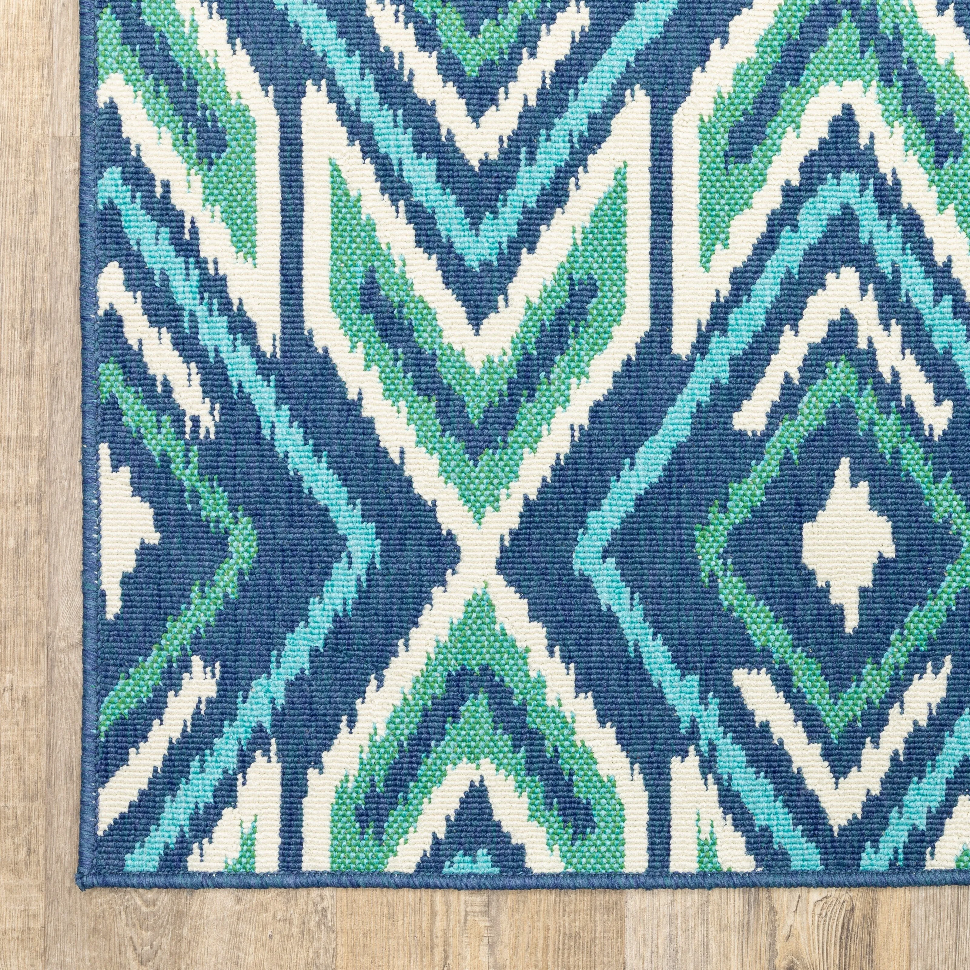 Style Haven Martinique Floral Trellis Indoor-Outdoor Area Rug