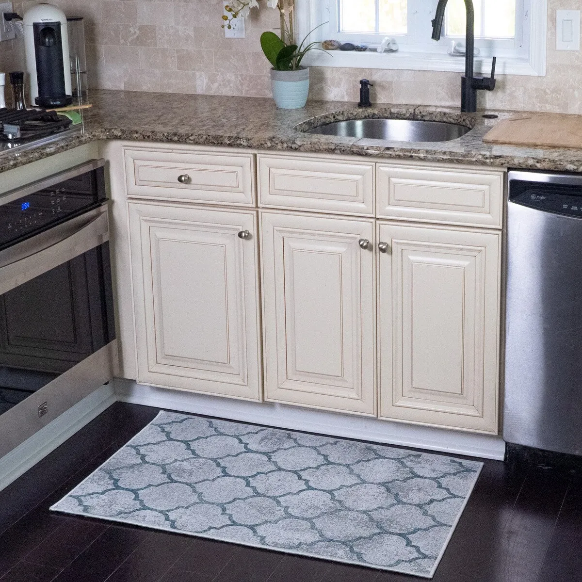 SussexHome Non-Skid Ultra-Thin Area Rugs for Laundry Room. Entryway. Bathroom and Kitchen - Washable Multipurpose Floor Mat