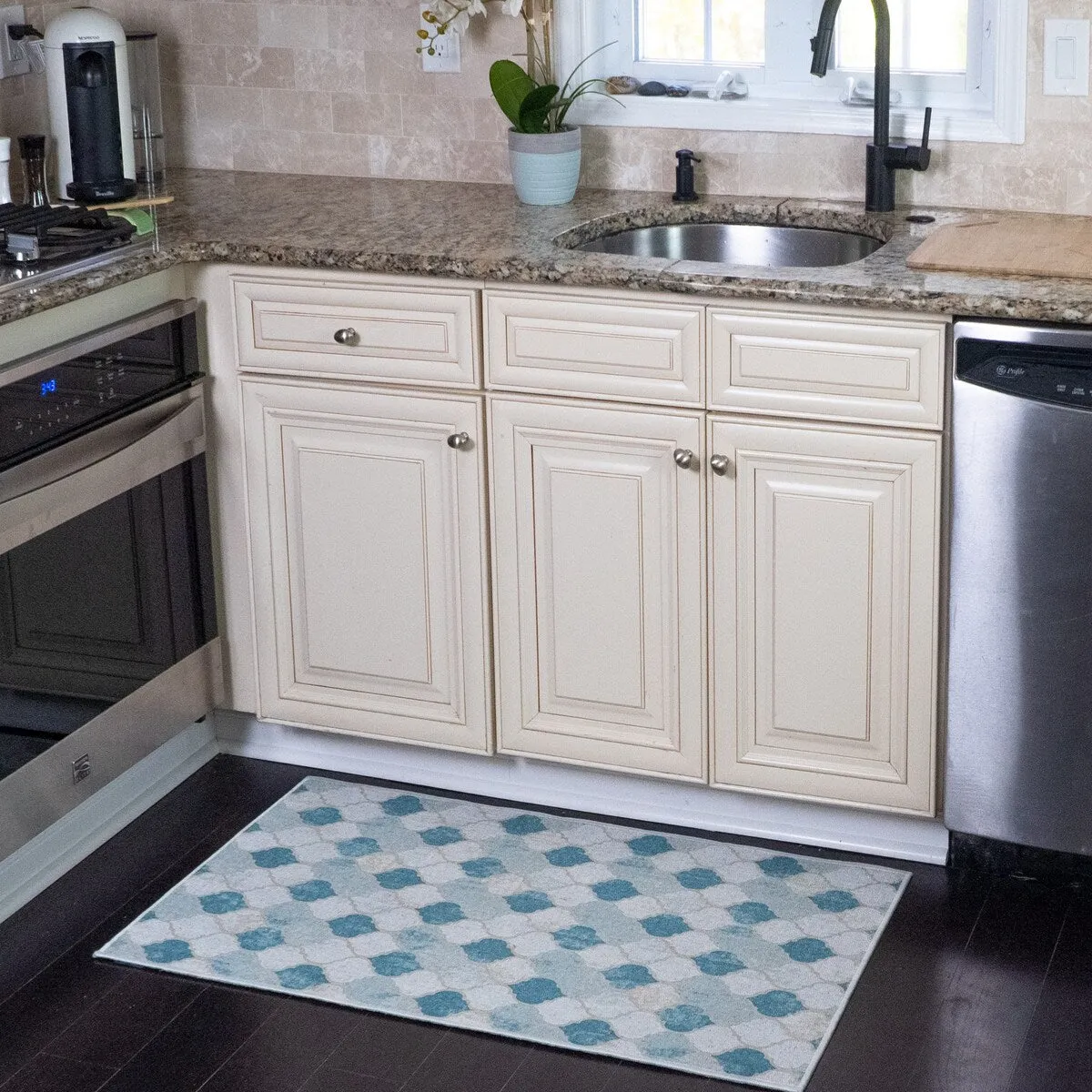 SussexHome Non-Skid Ultra-Thin Area Rugs for Laundry Room. Entryway. Bathroom and Kitchen - Washable Multipurpose Floor Mat