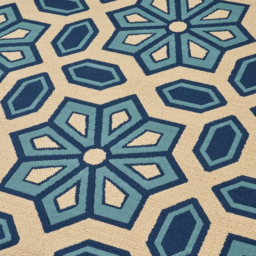 Tegan Indoor/ Outdoor Geometric Area Rug by Christopher Knight Home
