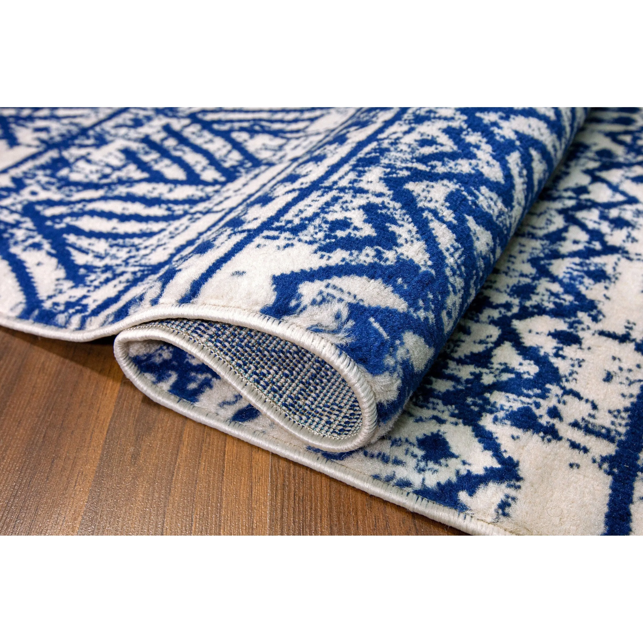 The Curated Nomad Midtown Geometric Distressed Bohemian Rug