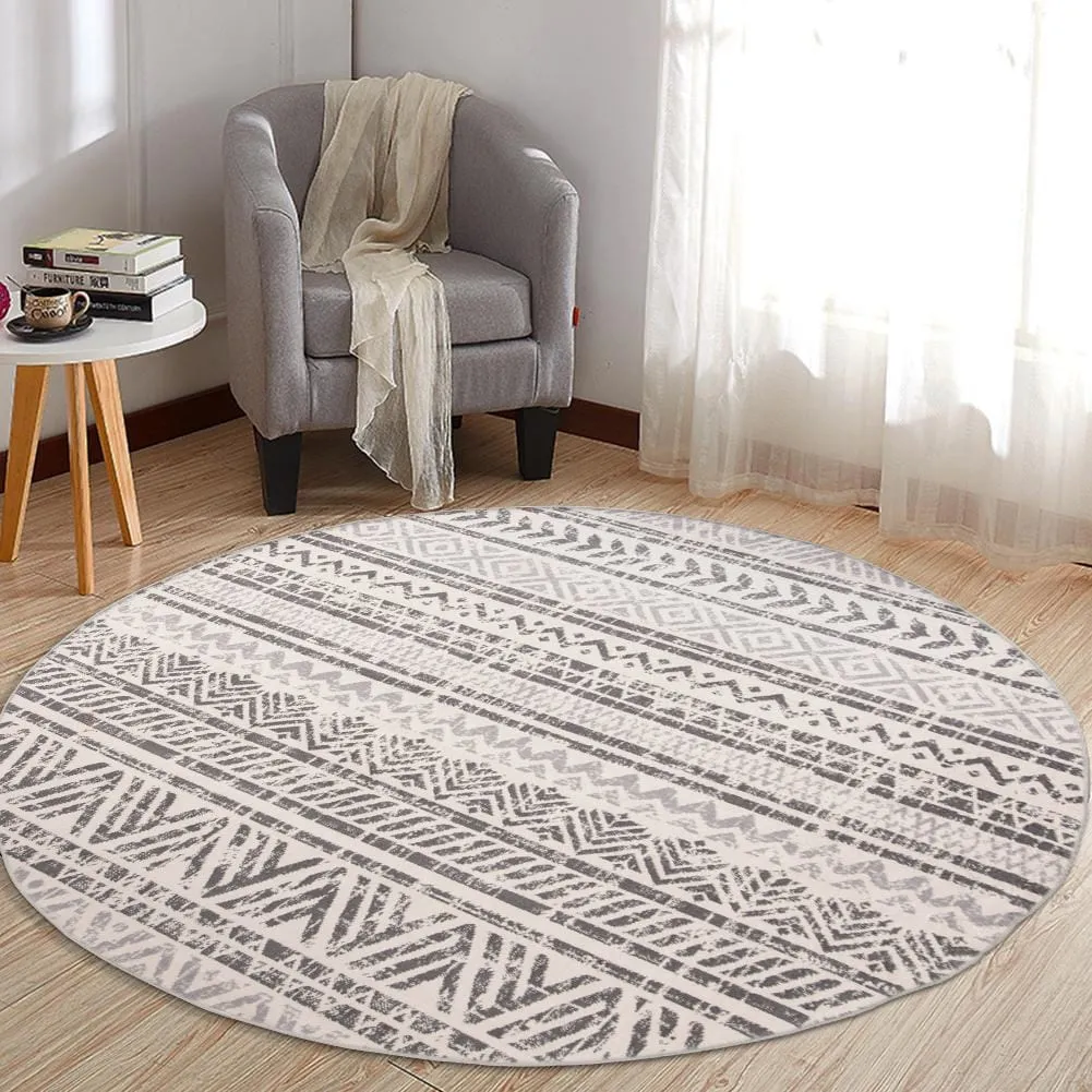 The Curated Nomad Midtown Geometric Distressed Bohemian Rug