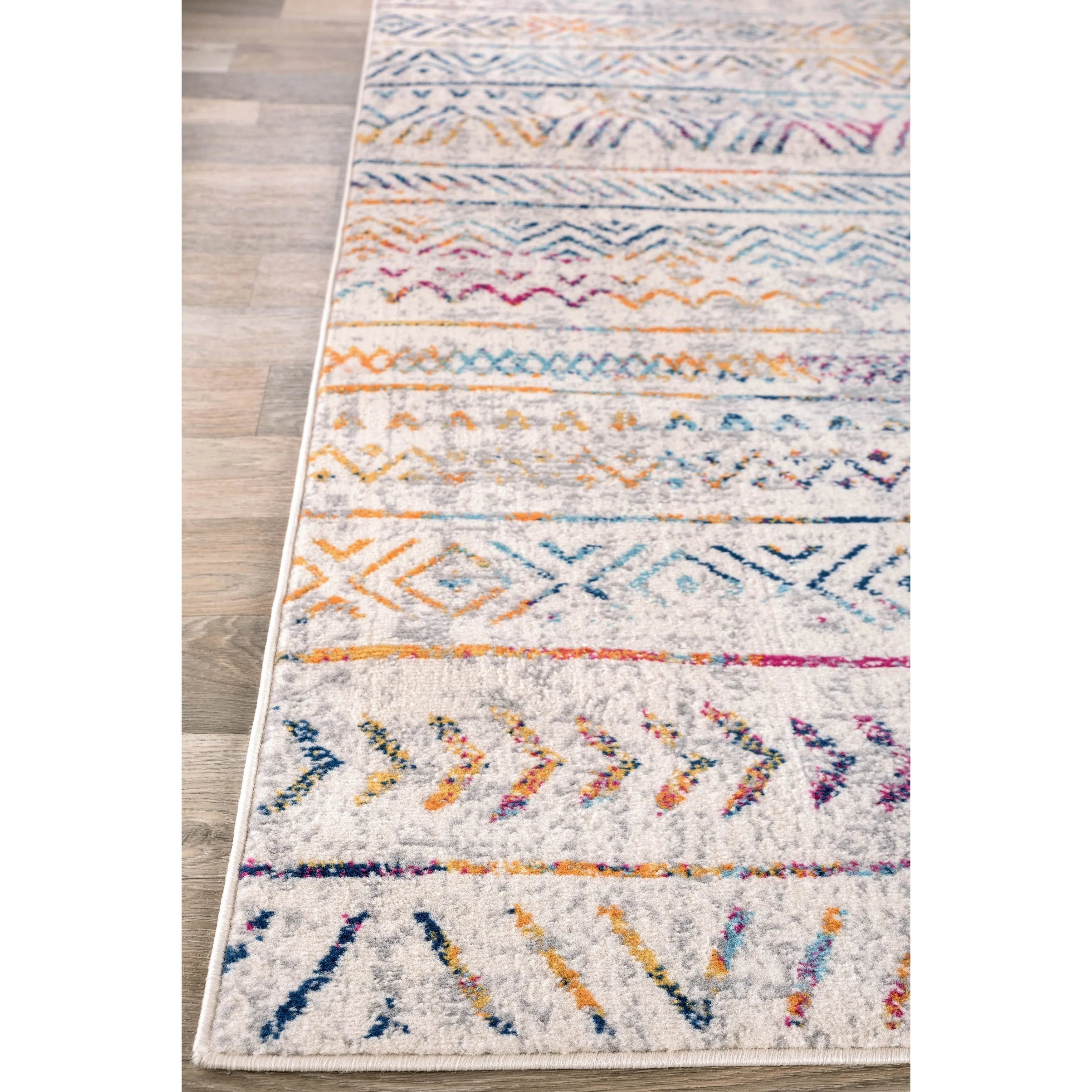 The Curated Nomad Midtown Geometric Distressed Bohemian Rug