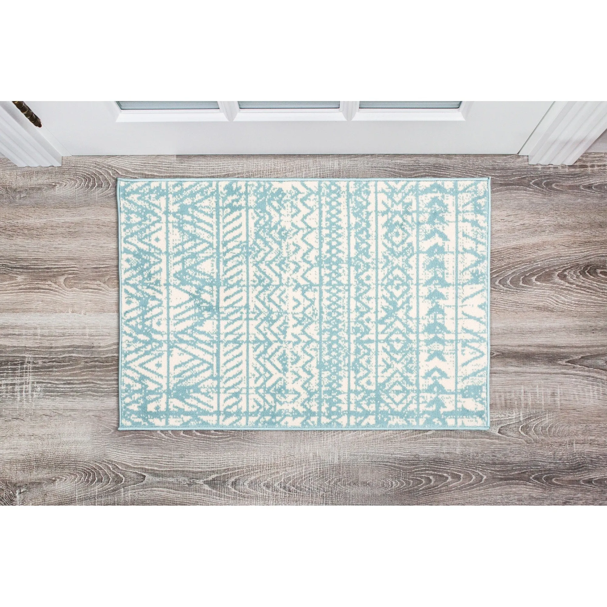 The Curated Nomad Midtown Geometric Distressed Bohemian Rug