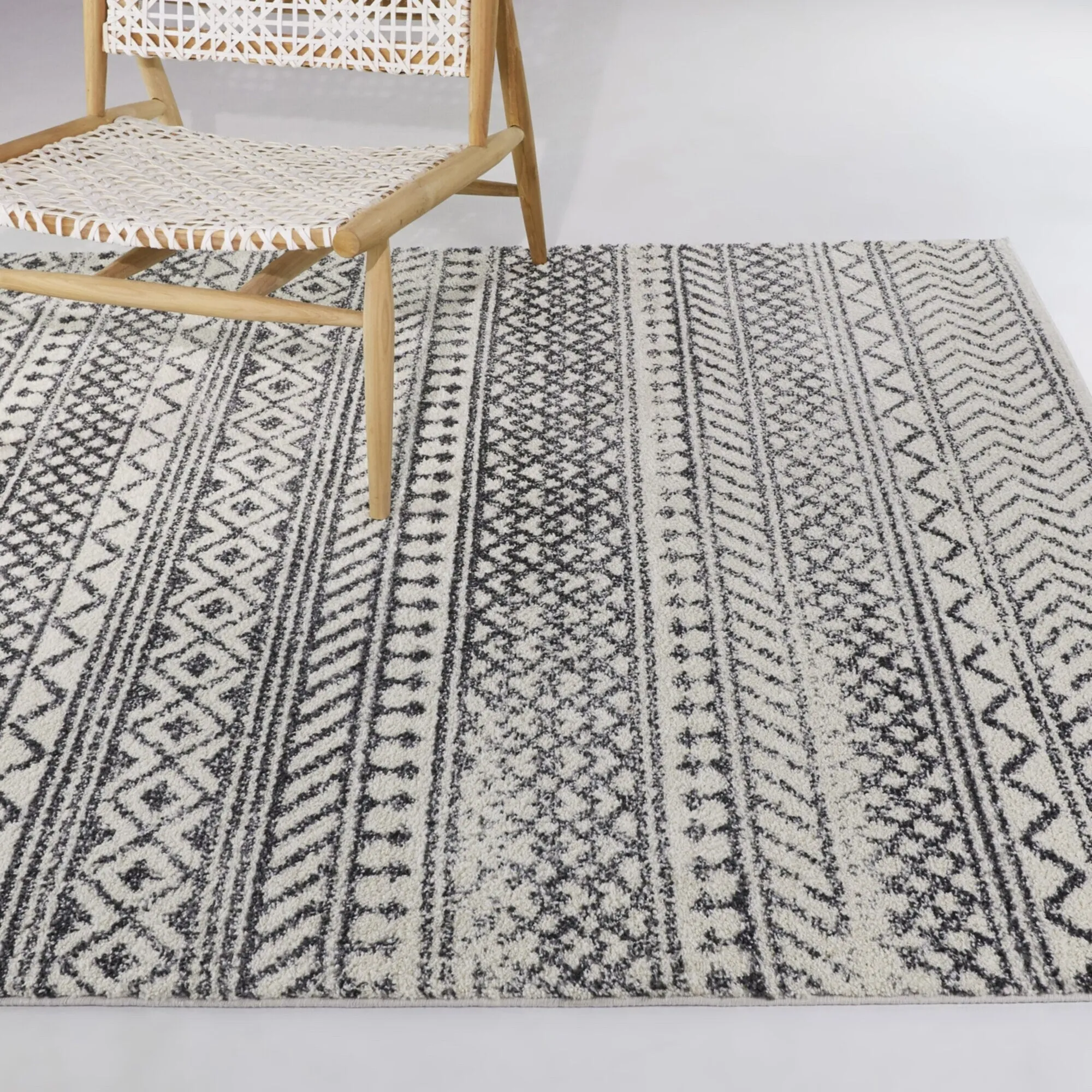 Theo Geometric Striped Area Rug