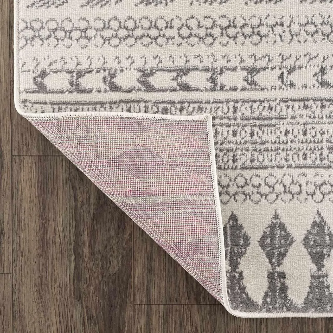 Tlacopan Geometric Moroccan Trellis Farmhouse Area Rug - Rustic Kilim Pattern