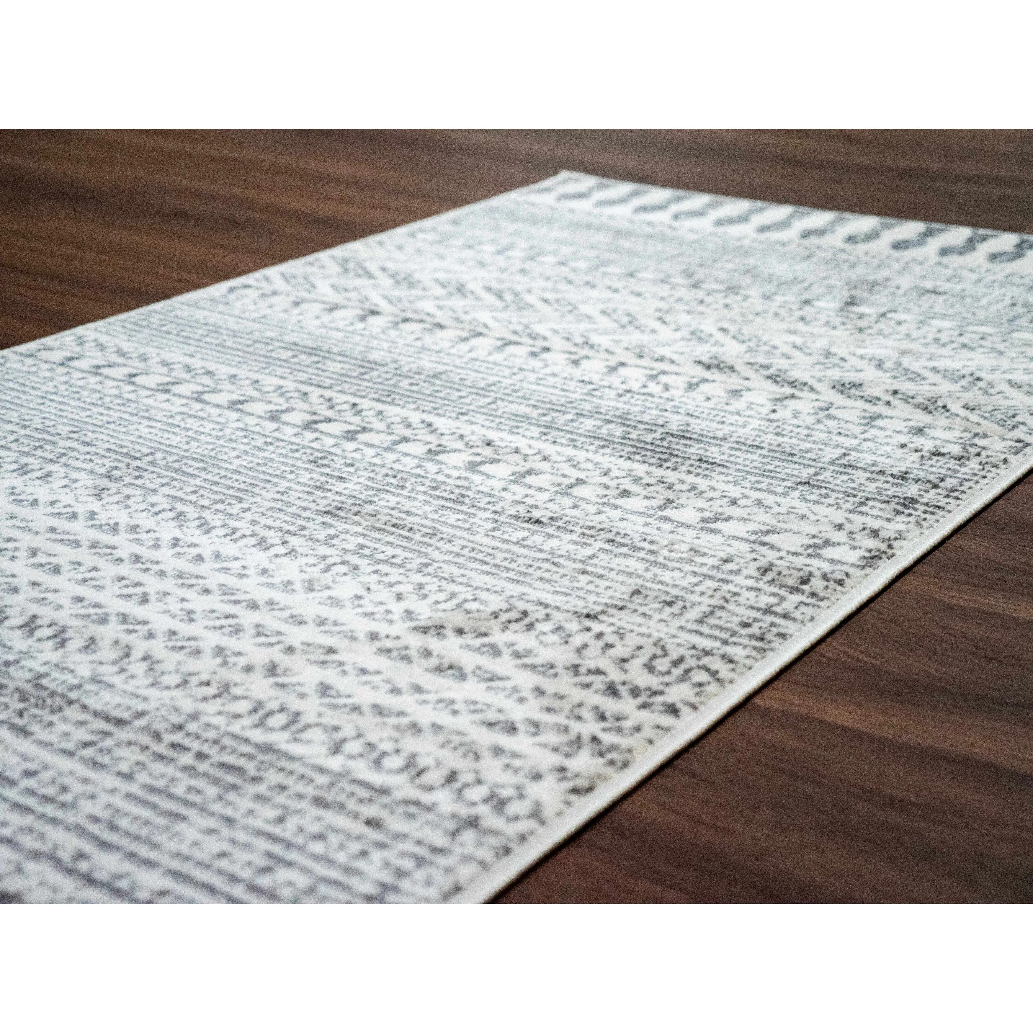 Tlacopan Geometric Moroccan Trellis Farmhouse Area Rug - Rustic Kilim Pattern