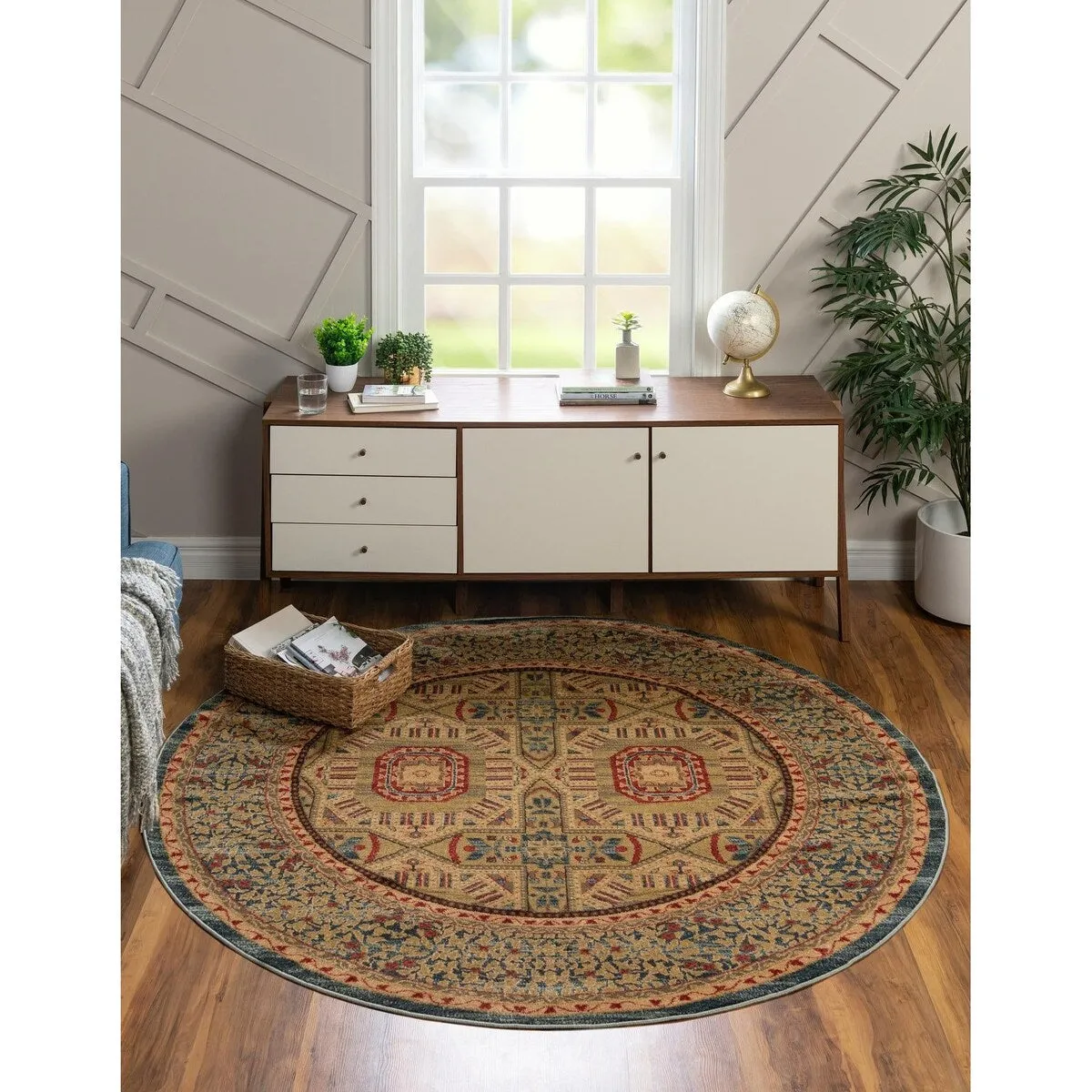 Traditional Cassia Collection Area Rug
