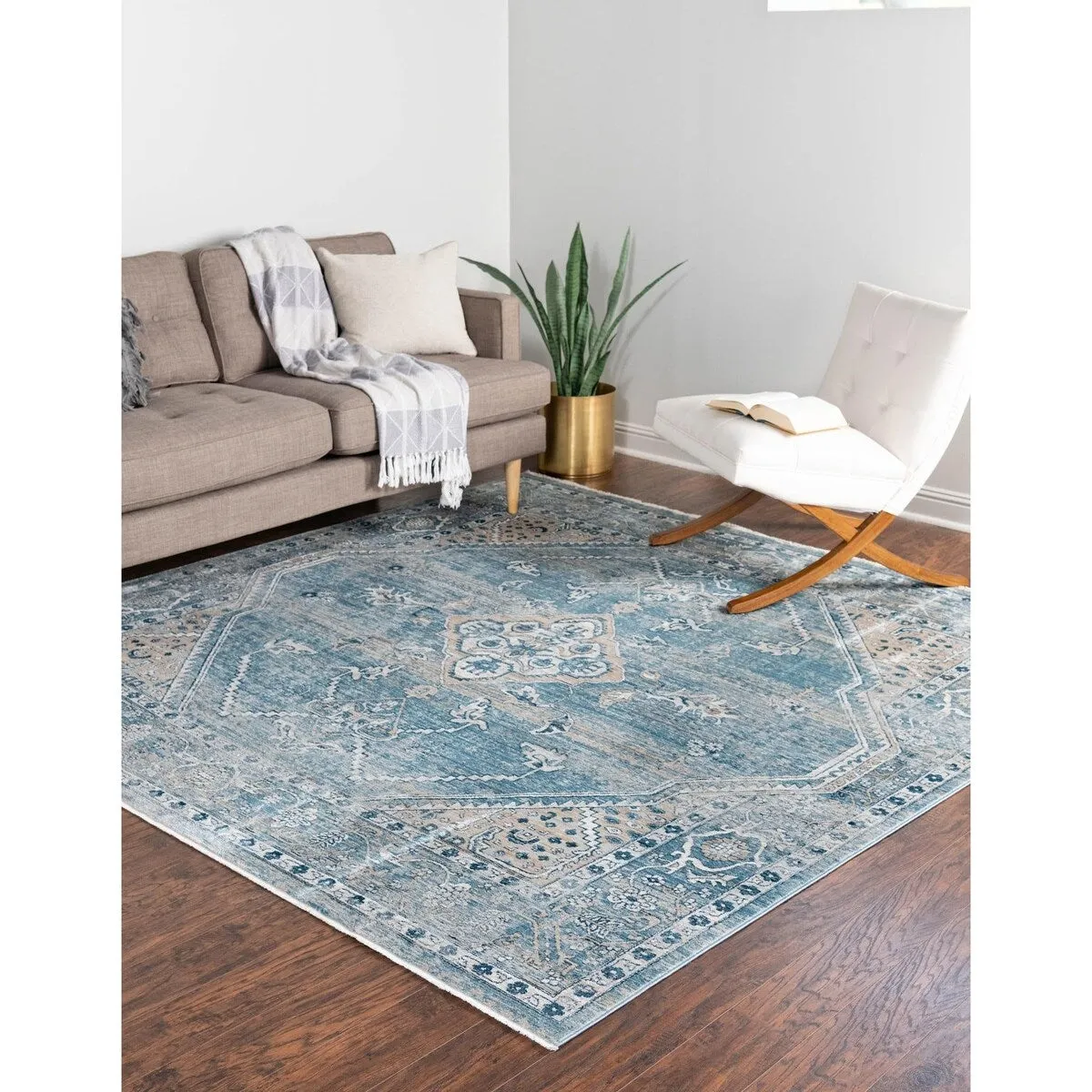 Traditional Haifa Collection Area Rug