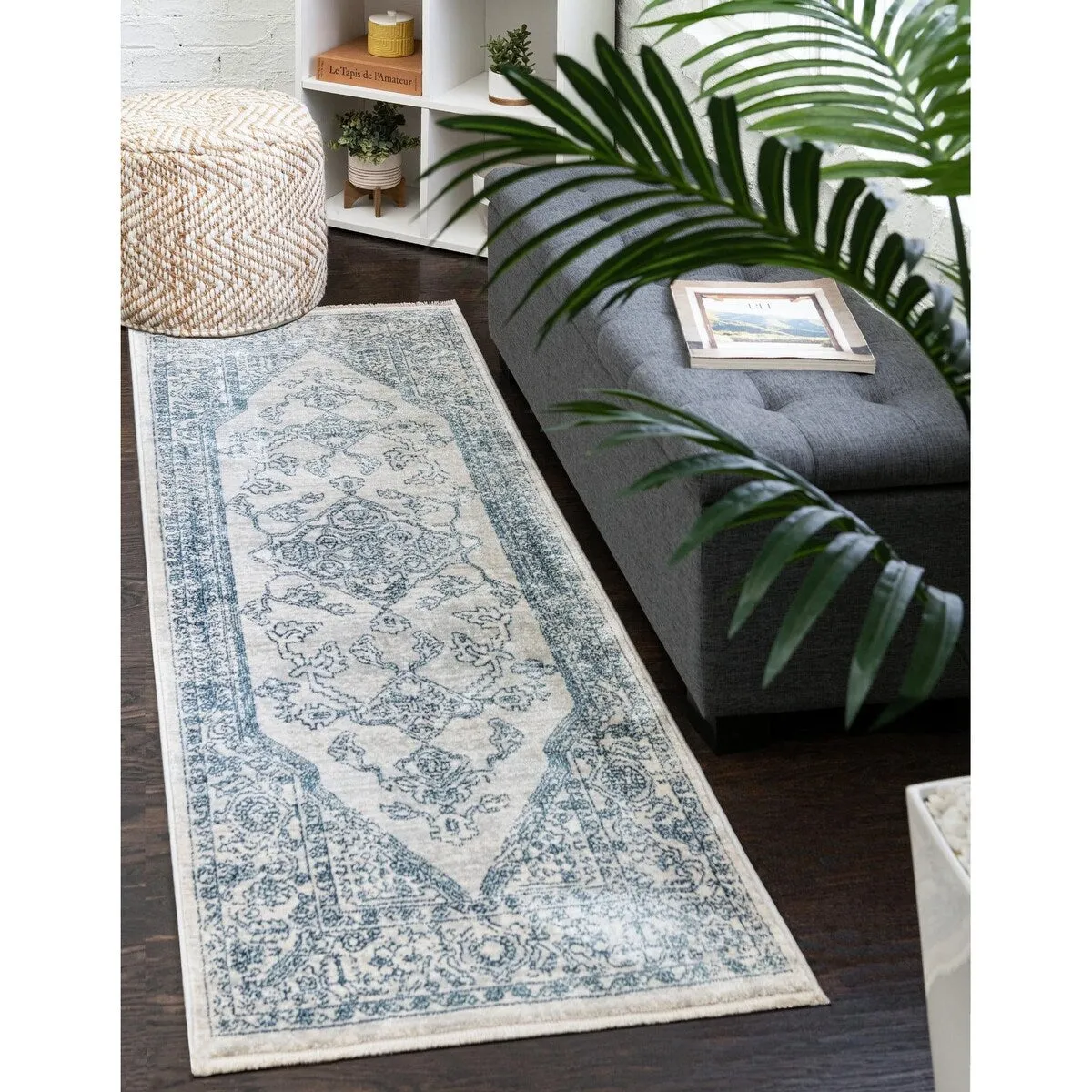 Traditional Haifa Collection Area Rug