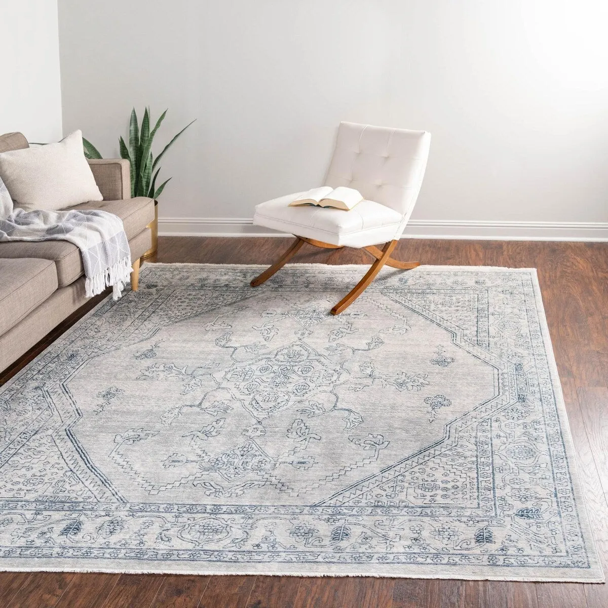 Traditional Haifa Collection Area Rug