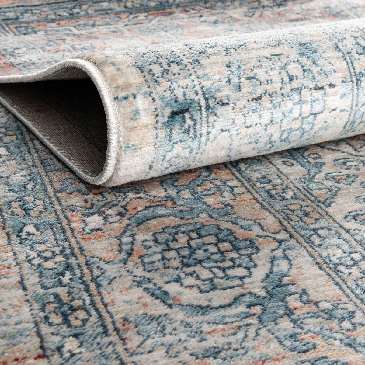 Traditional Haifa Collection Area Rug