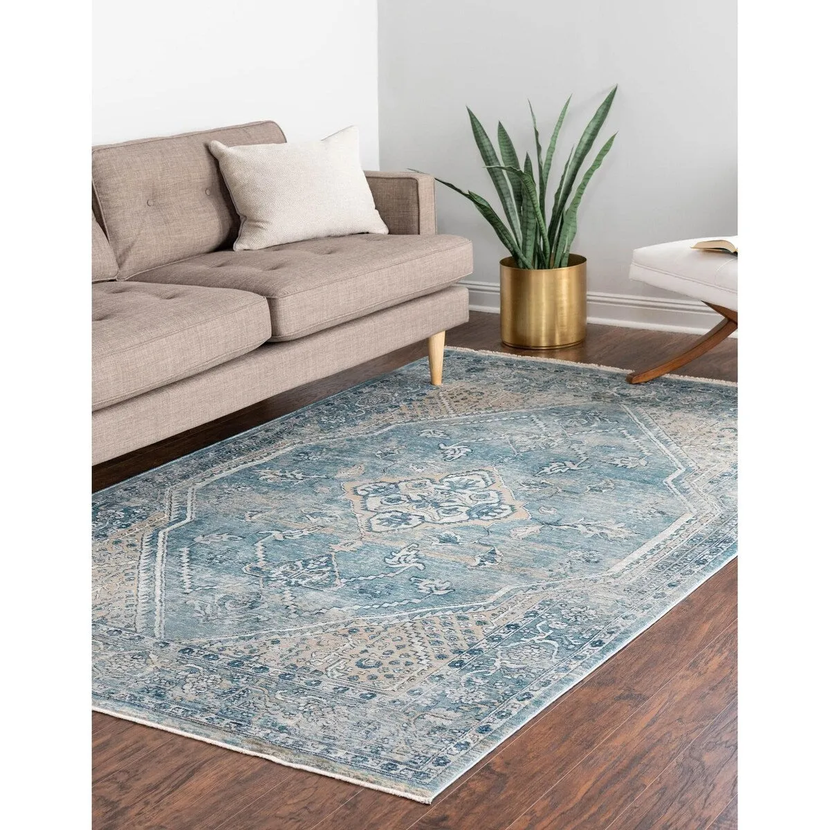 Traditional Haifa Collection Area Rug