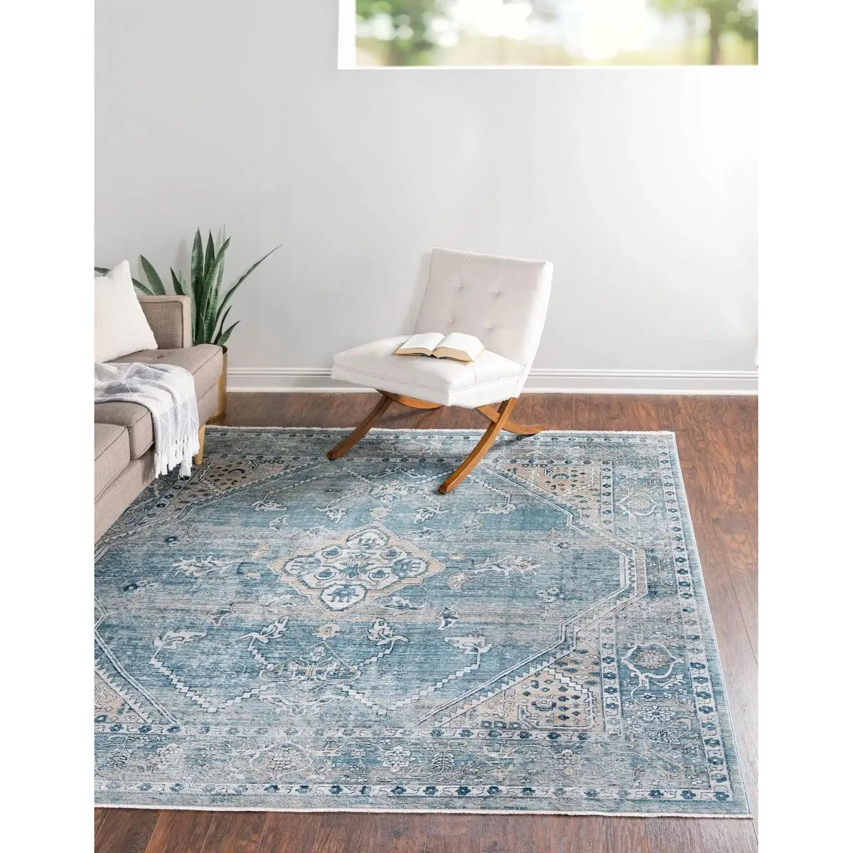 Traditional Haifa Collection Area Rug