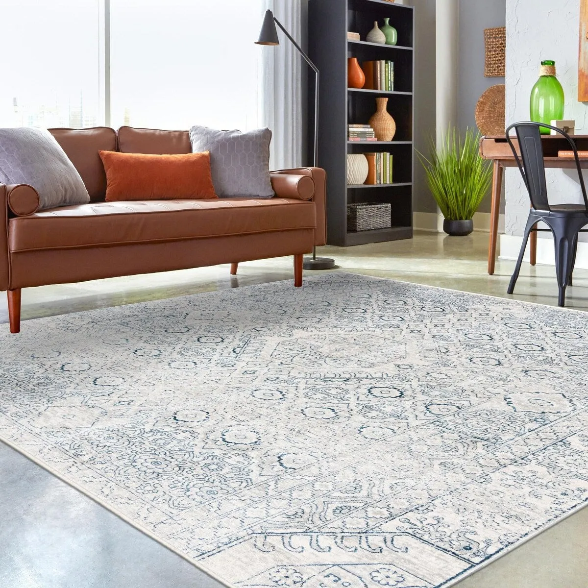 Traditional Haifa Collection Area Rug