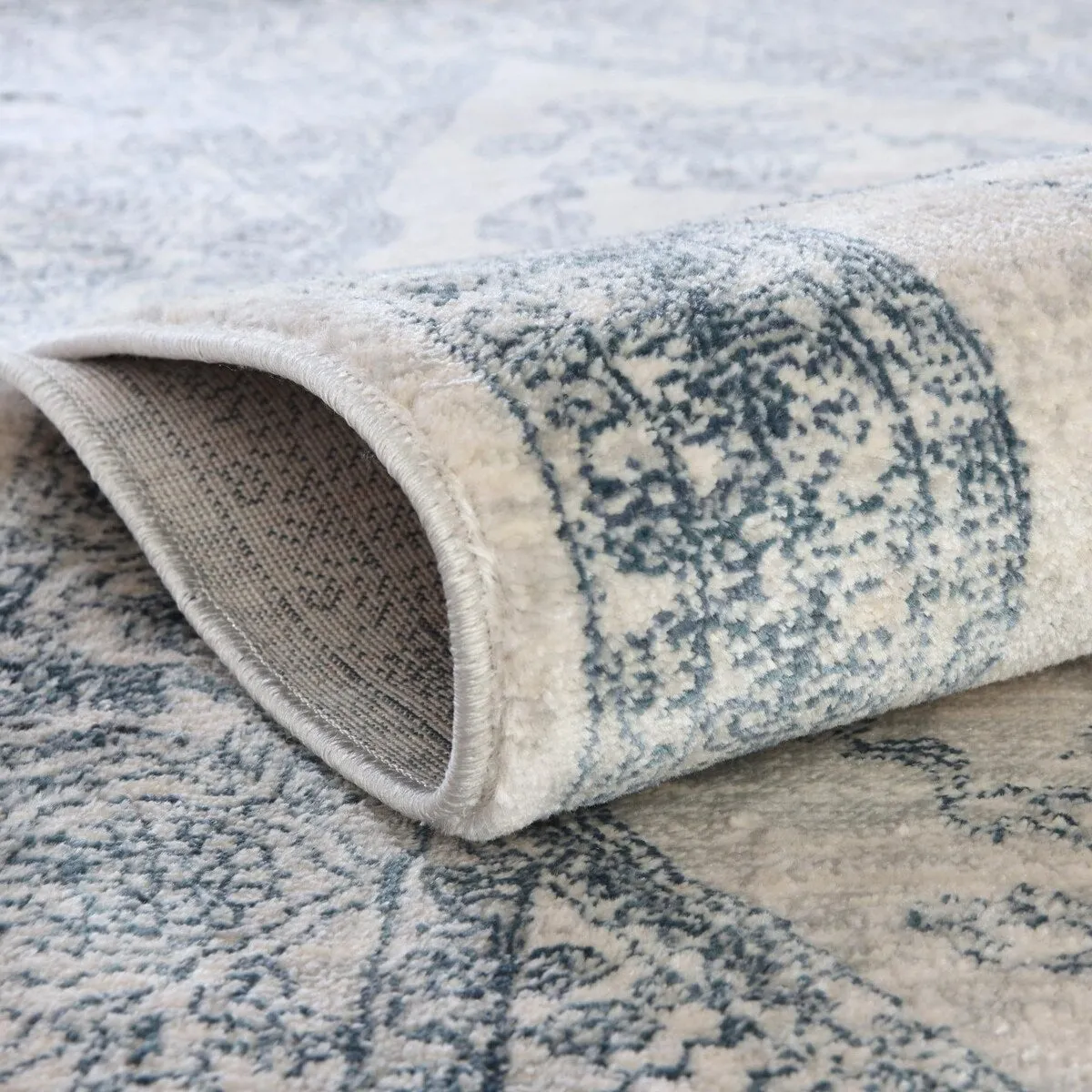 Traditional Haifa Collection Area Rug