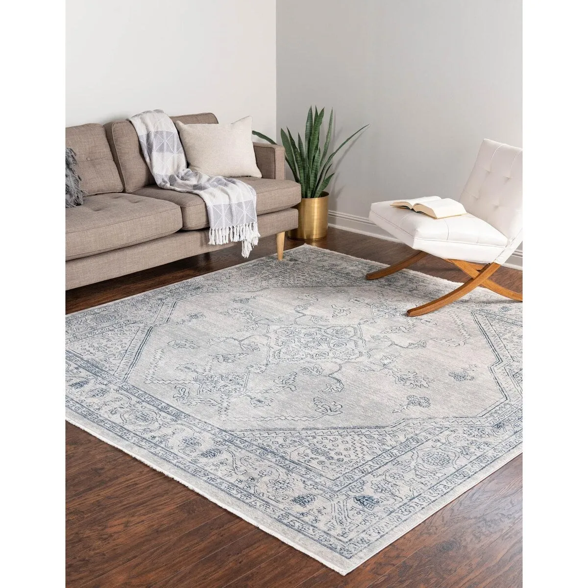 Traditional Haifa Collection Area Rug