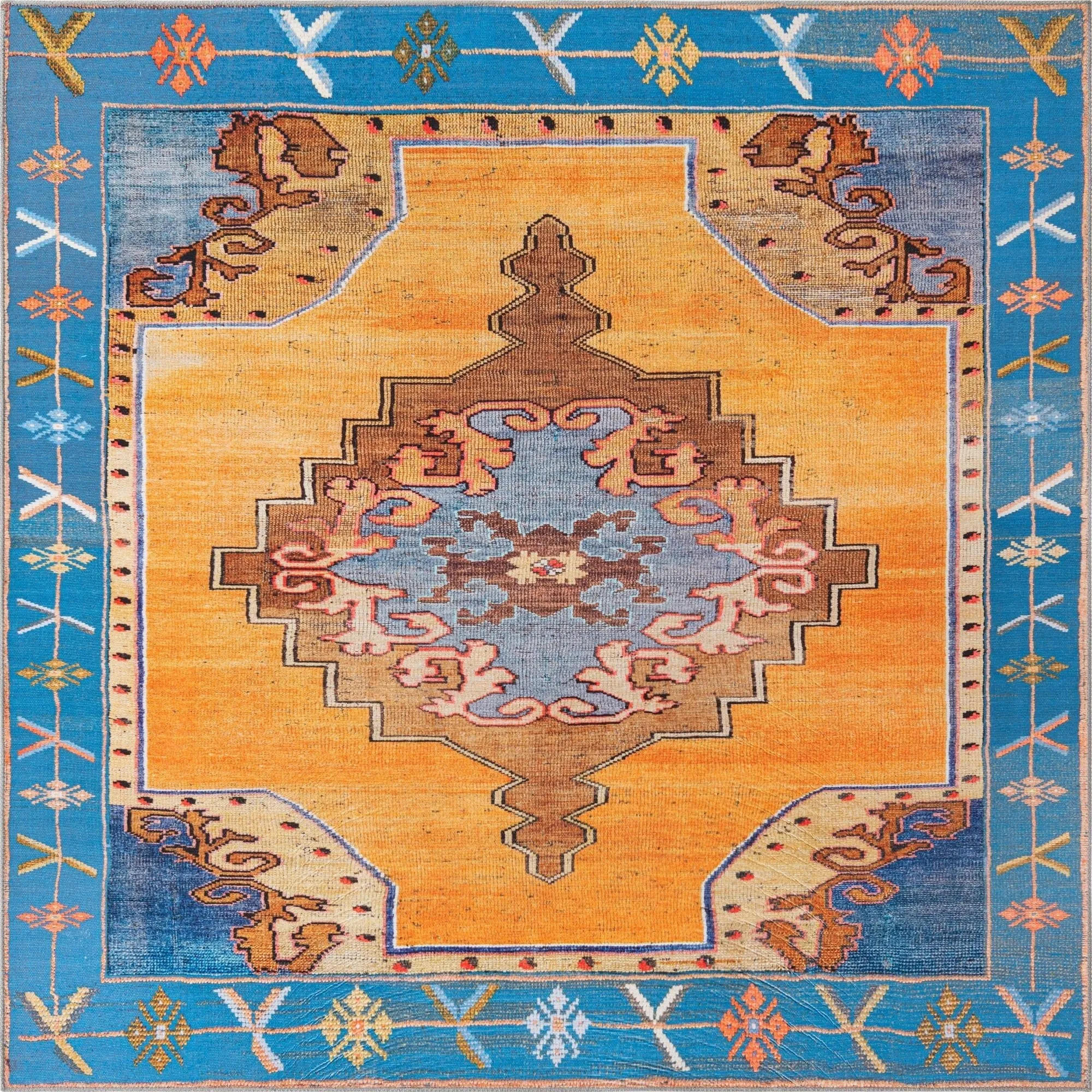 Traditional Rine Collection Area Rug