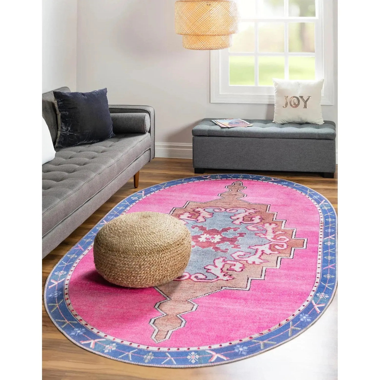 Traditional Rine Collection Area Rug