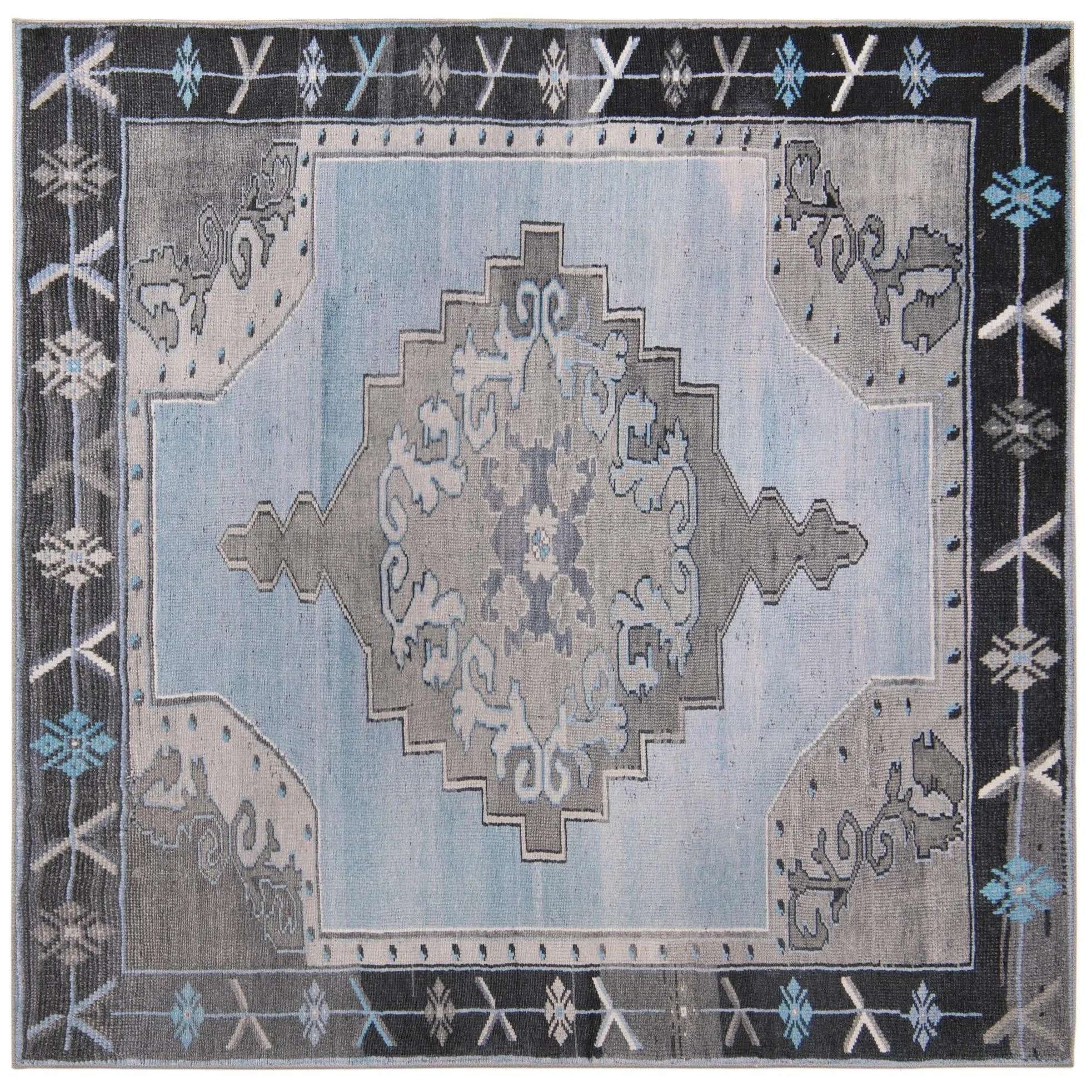 Traditional Rine Collection Area Rug