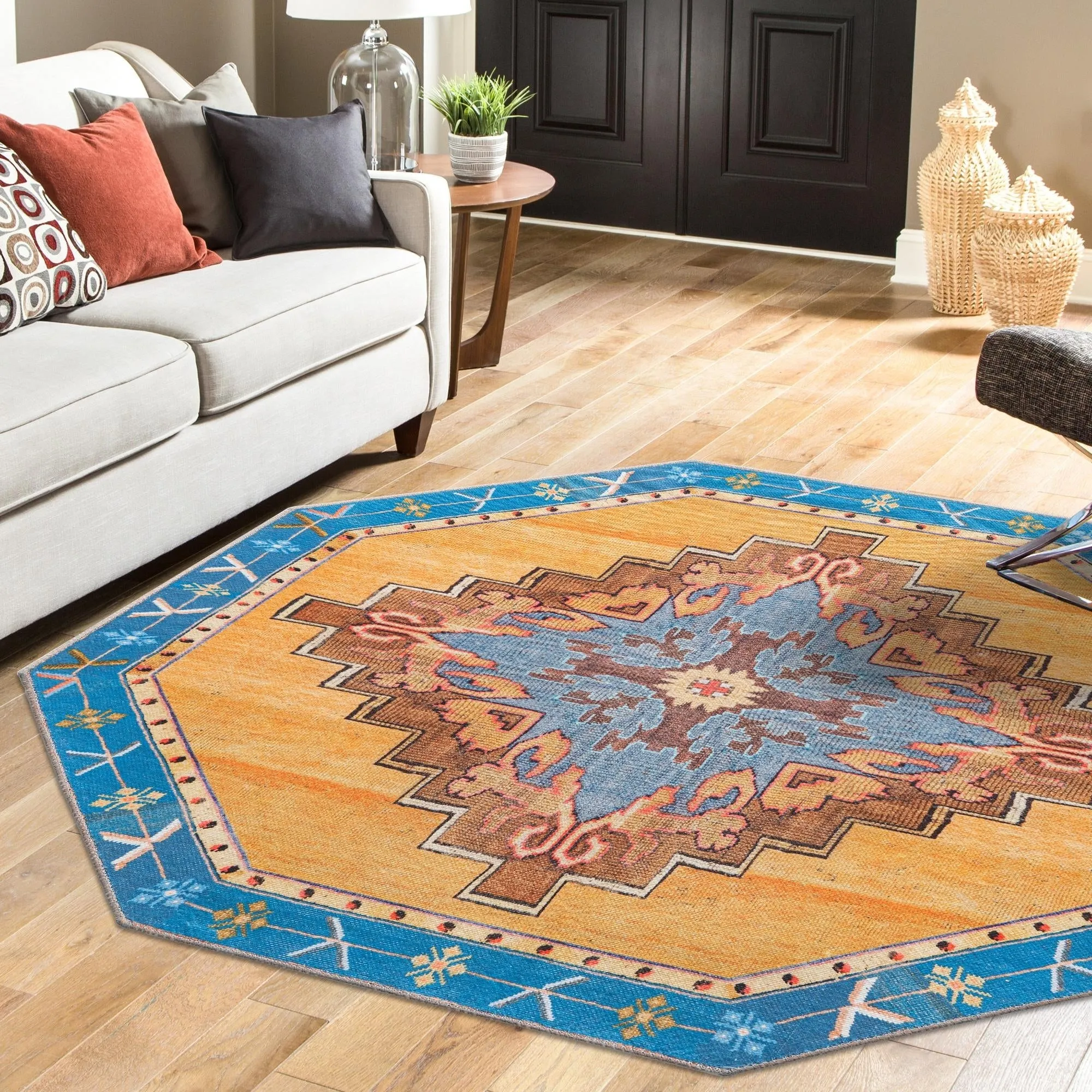 Traditional Rine Collection Area Rug