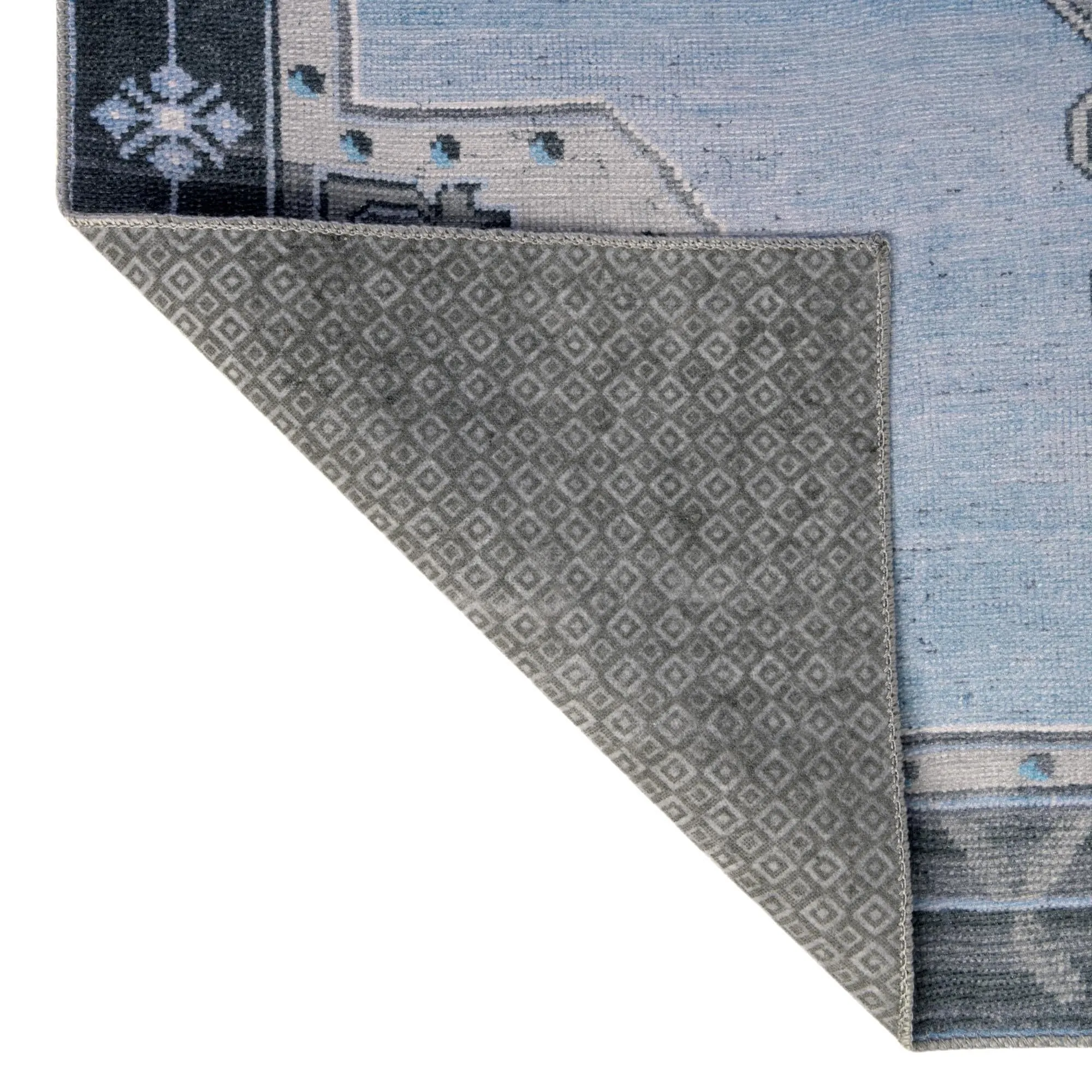 Traditional Rine Collection Area Rug