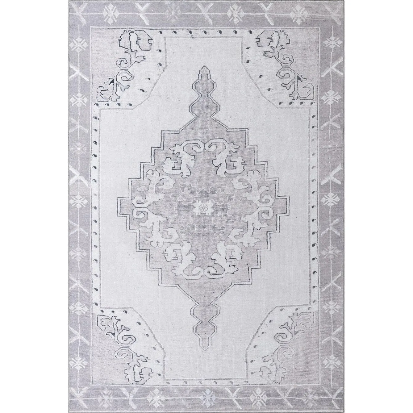 Traditional Rine Collection Area Rug