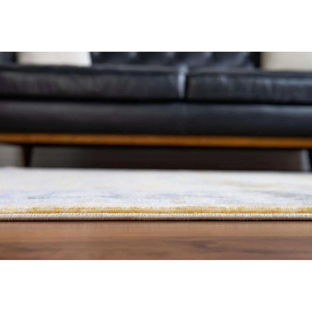 Traditional Samana Collection Area Rug