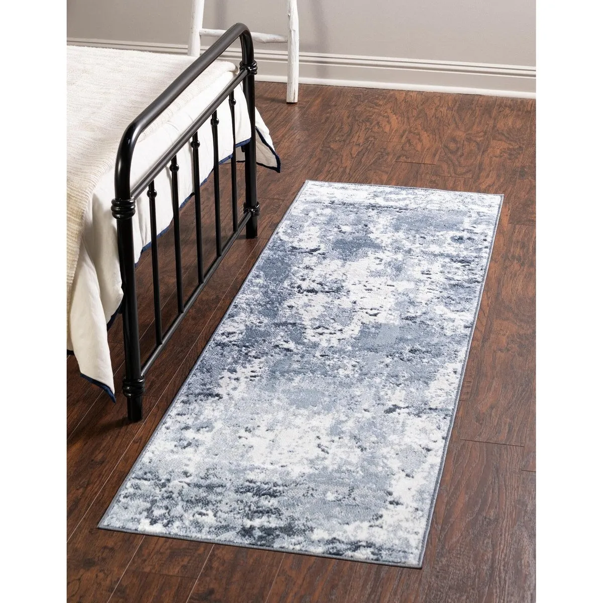 Transitional Cledo Collection Area Rug