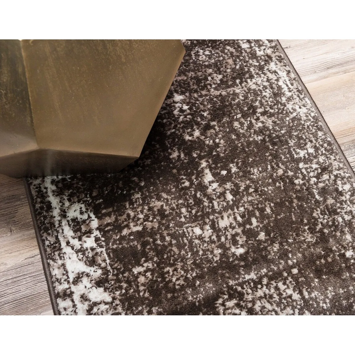 Transitional Fredo Collection Area Rug