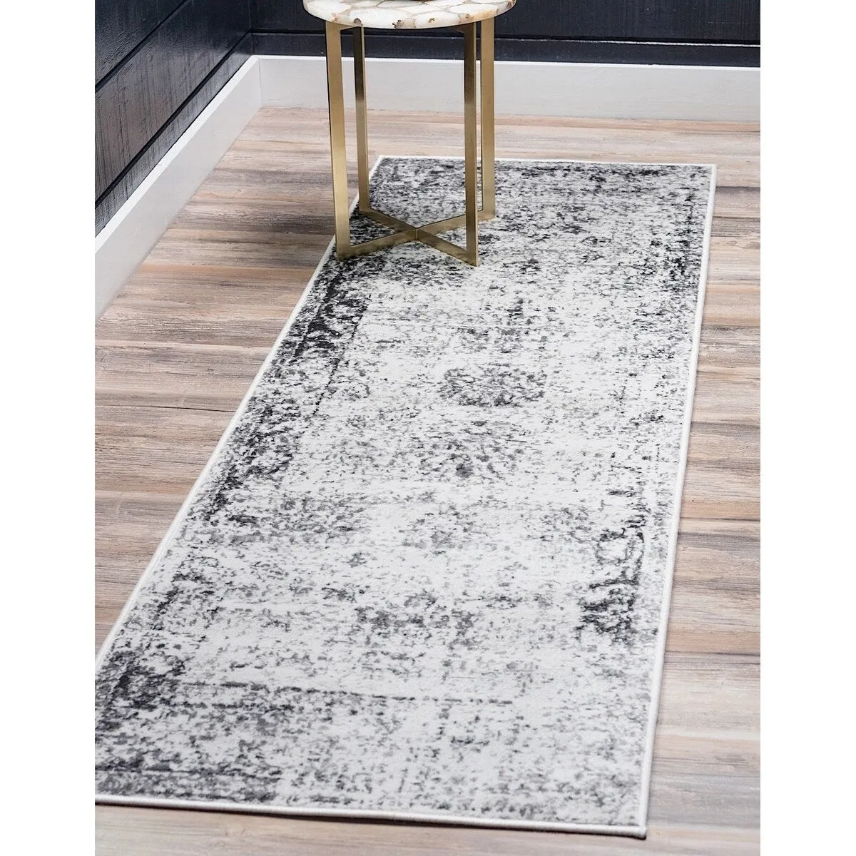 Transitional Fredo Collection Area Rug