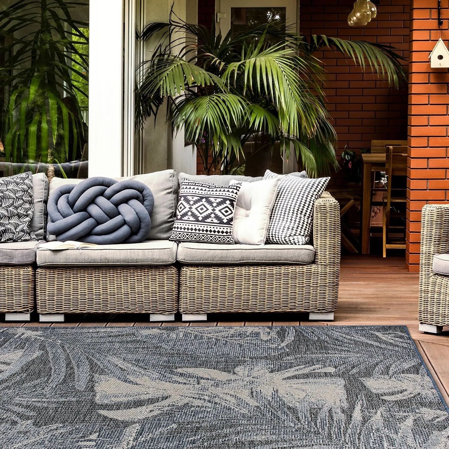 Tropical Floral Indoor/Outdoor Area Rug