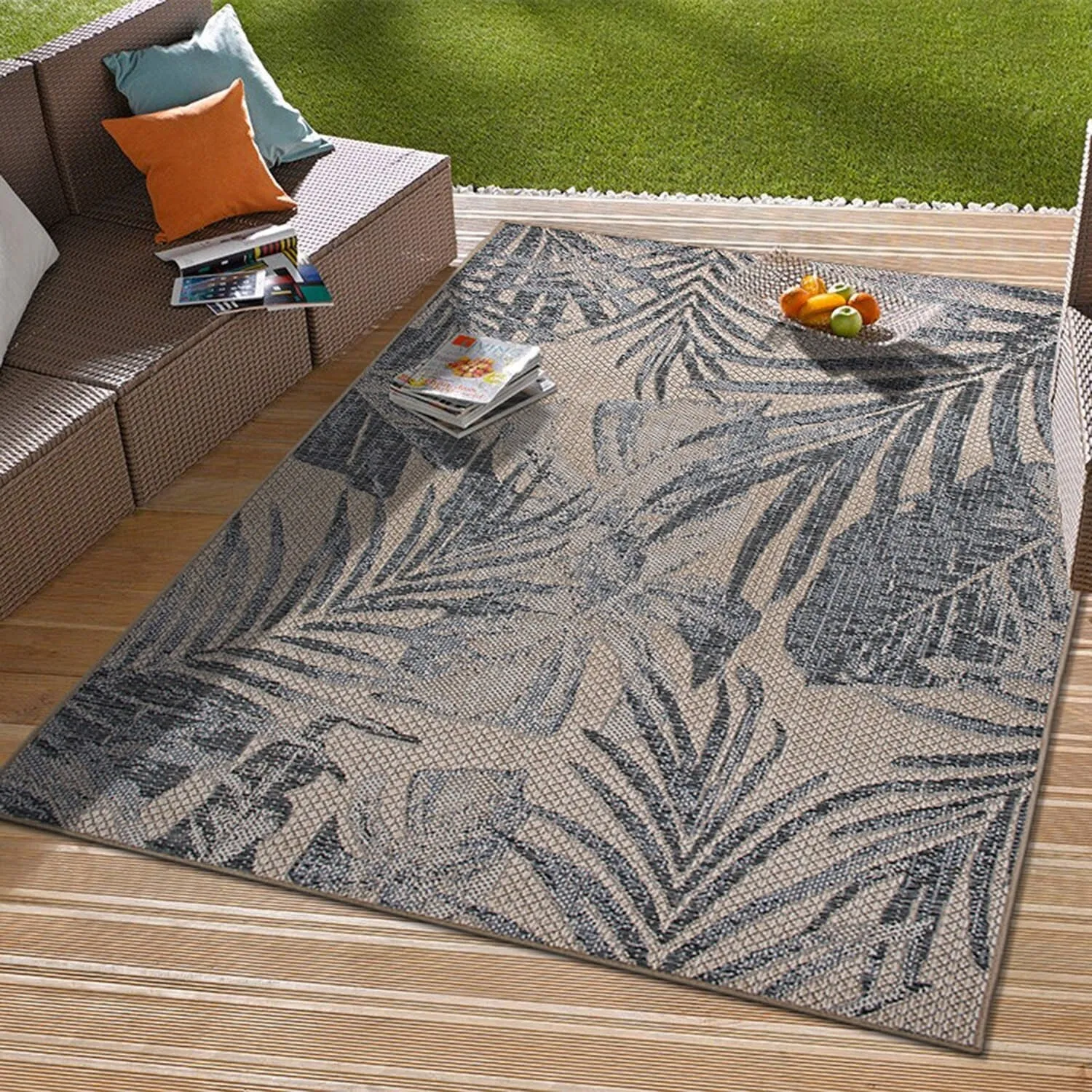 Tropical Floral Indoor/Outdoor Area Rug