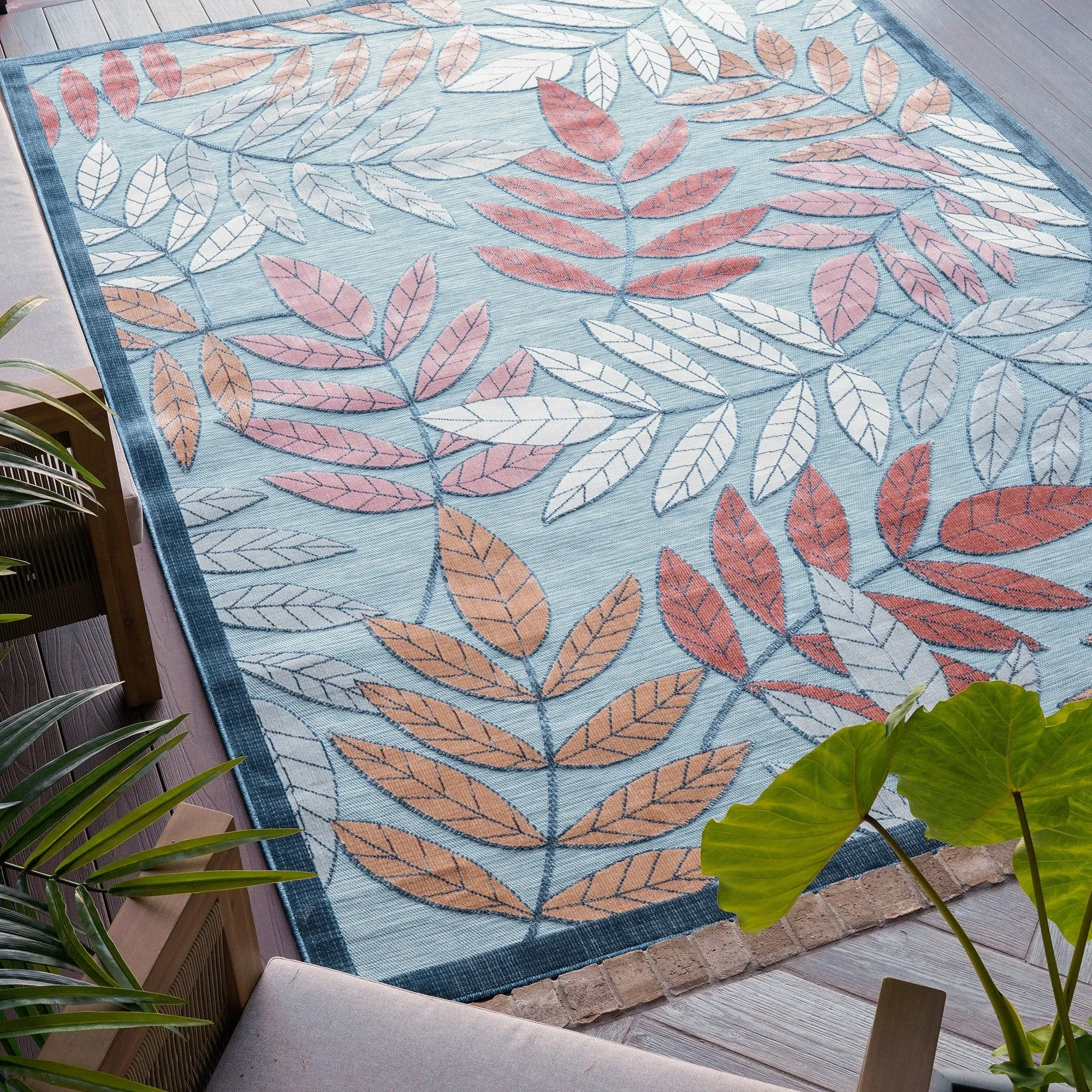 Tropicana Tropical Floral Indoor/Outdoor Area Rug